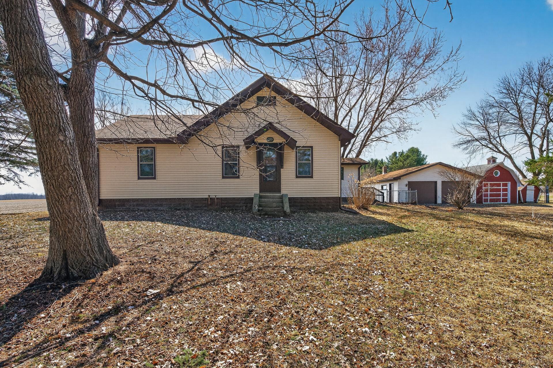 2270 397th Avenue Property Photo 4