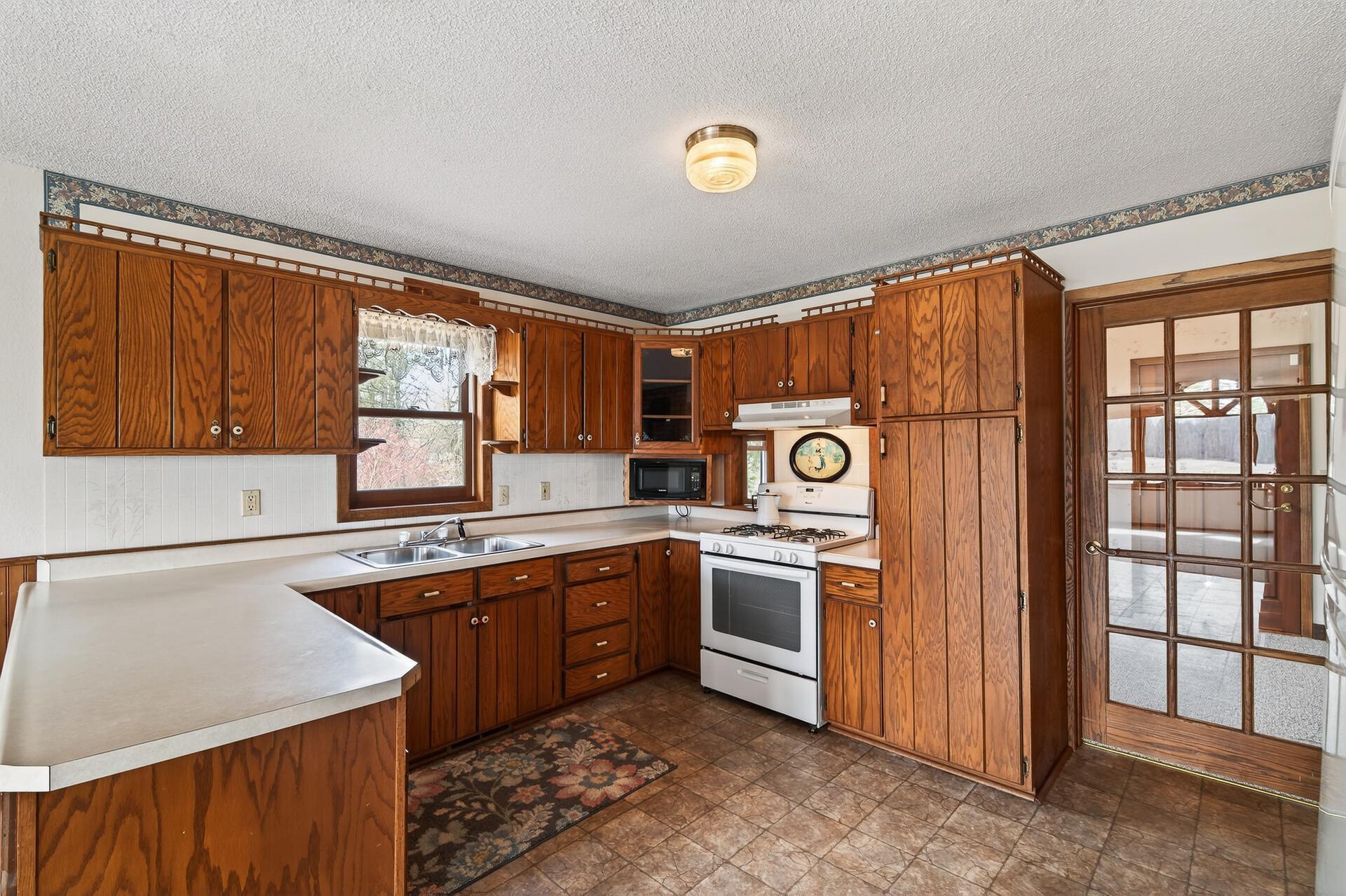 2270 397th Avenue Property Photo 10