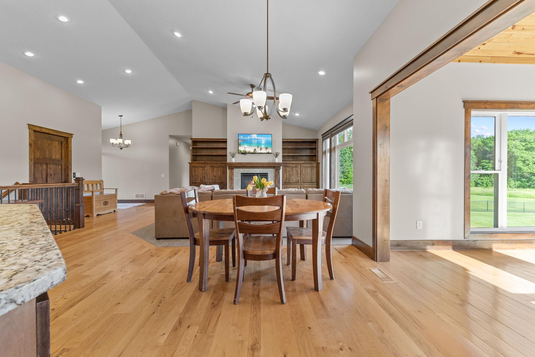 23555 Saddle Ridge Drive Property Photo 12