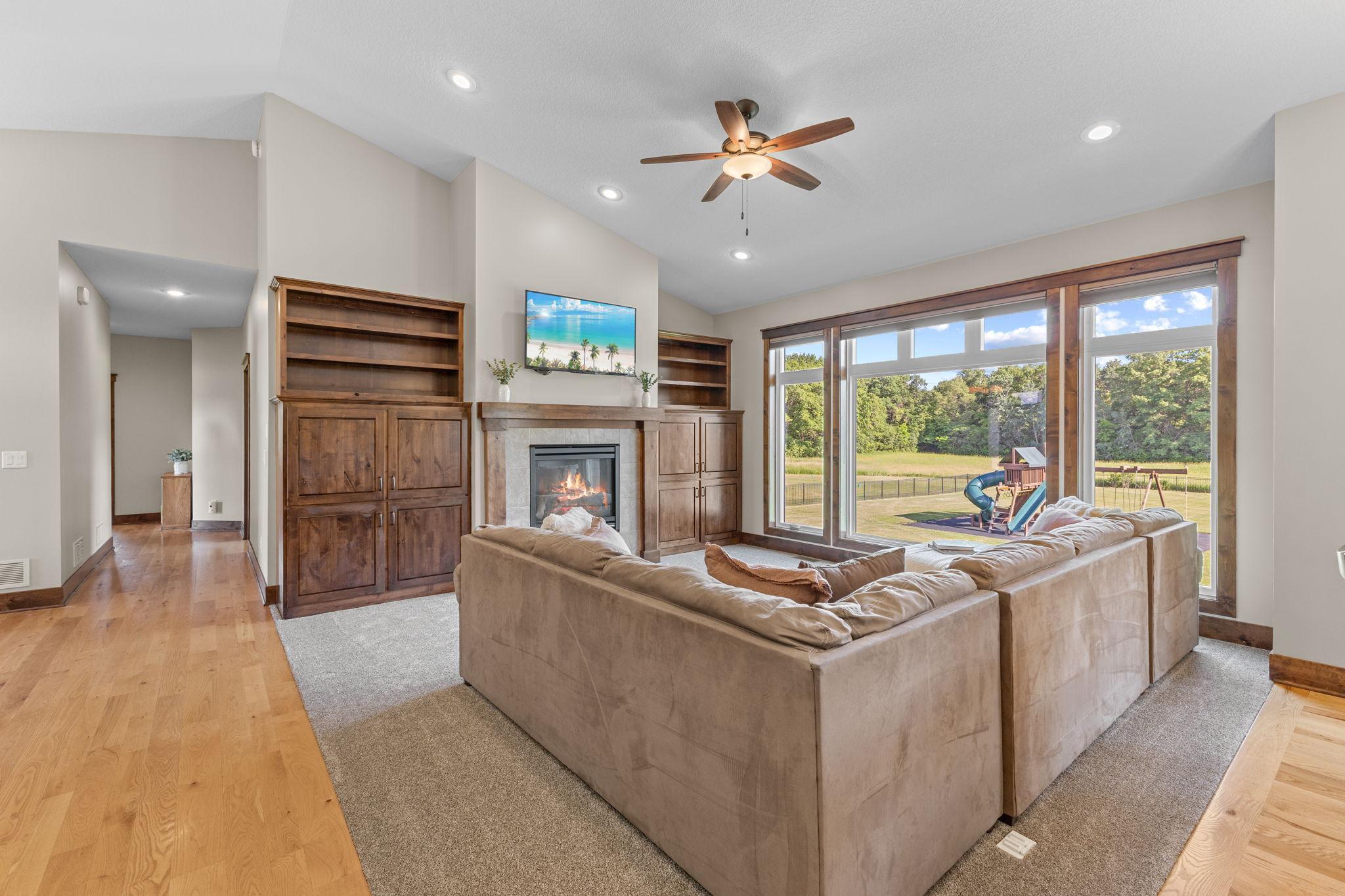 23555 Saddle Ridge Drive Property Photo 15
