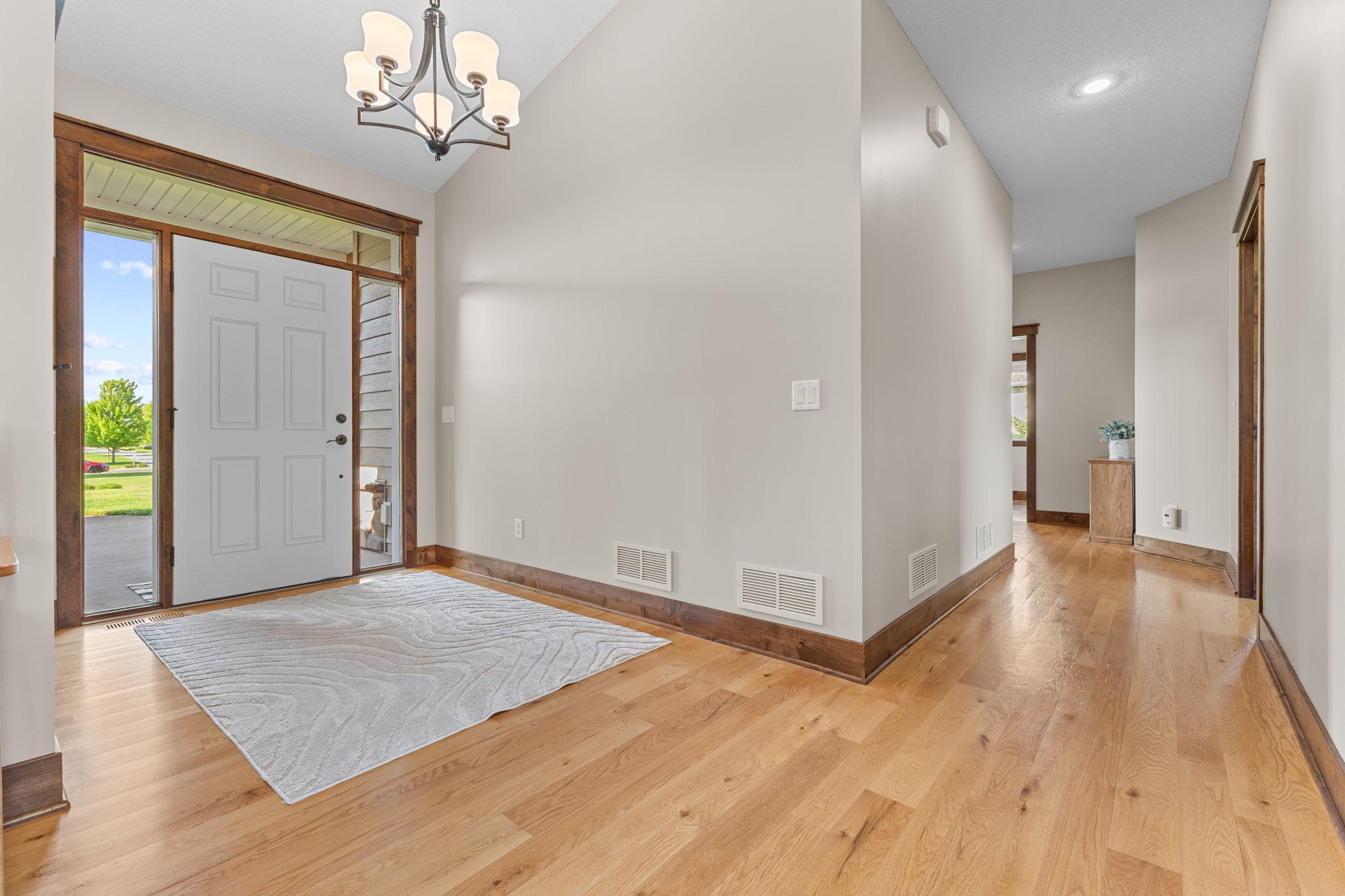 23555 Saddle Ridge Drive Property Photo 21