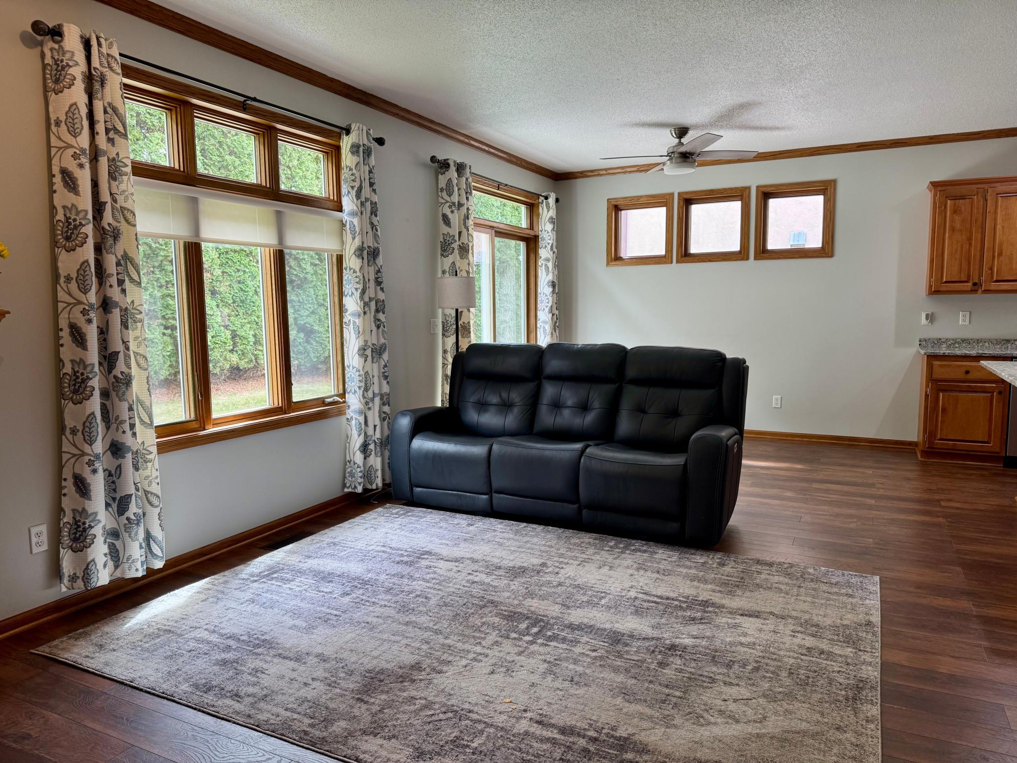 37 Portage Trail Property Photo 8