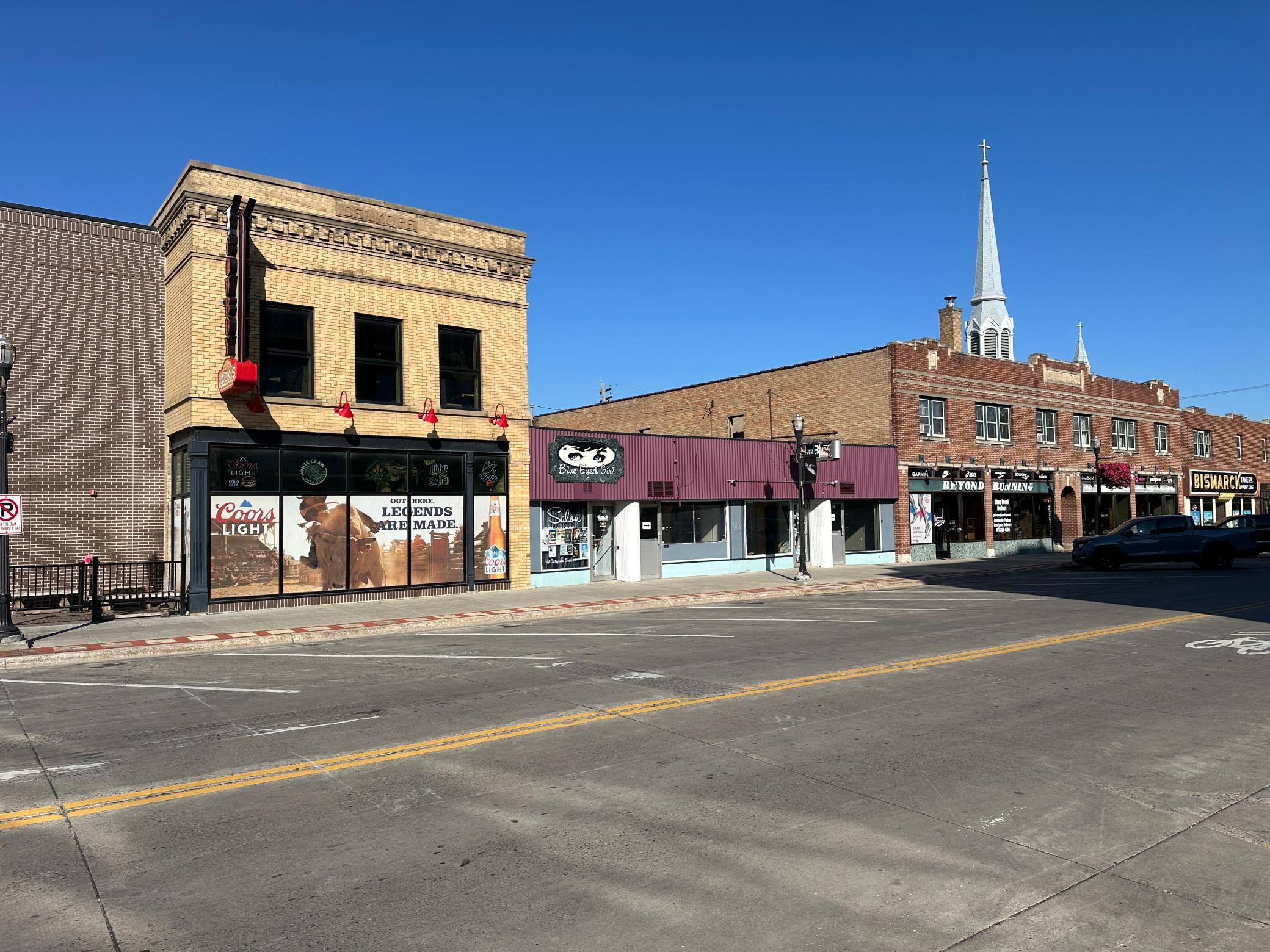 508 Broadway N Property Photo 1