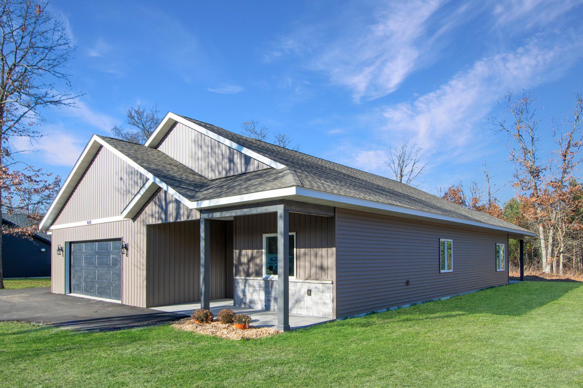 4680 Cedar Scenic Road Property Photo 3