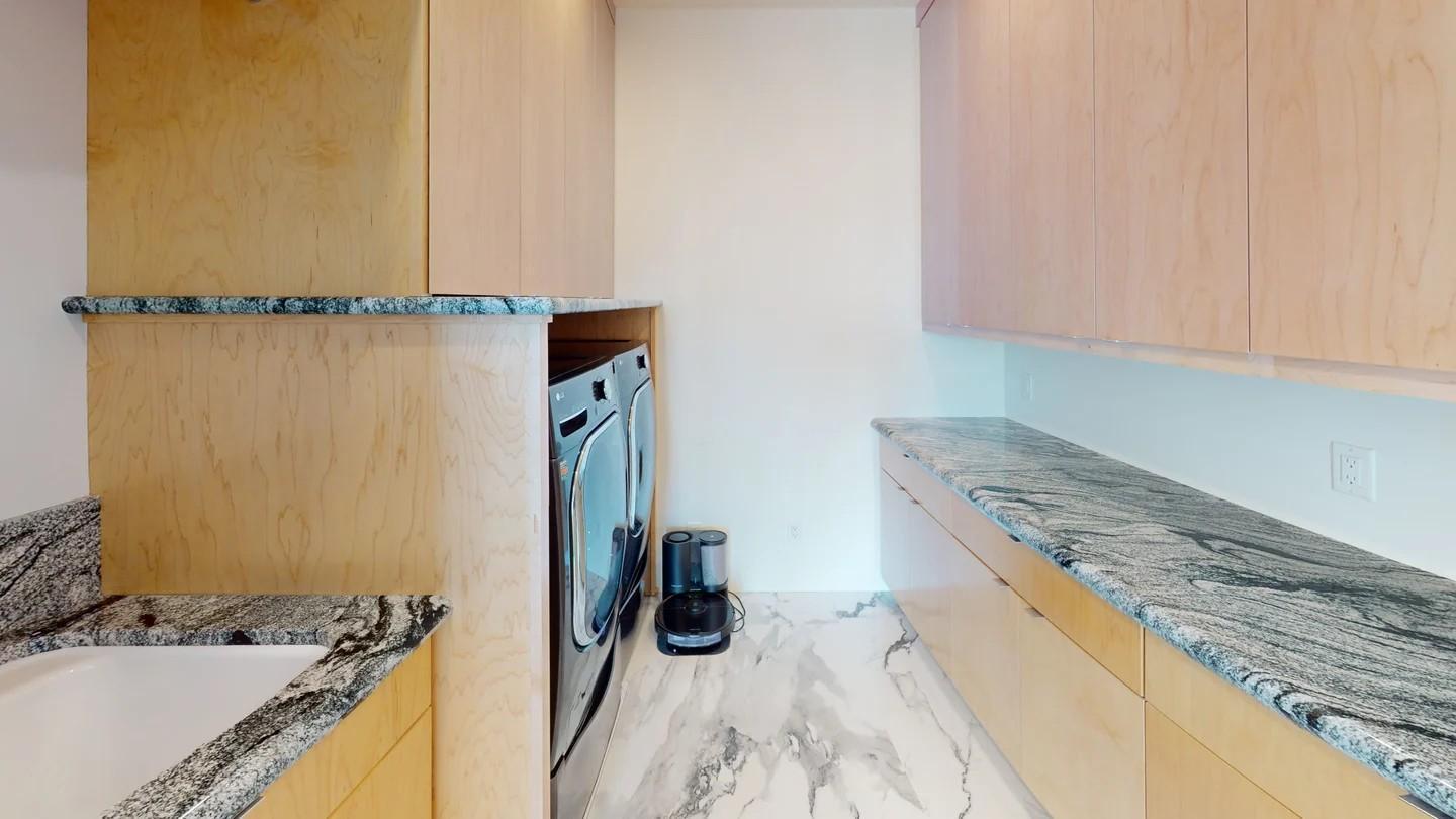1225 Shoreline Drive Property Photo 29