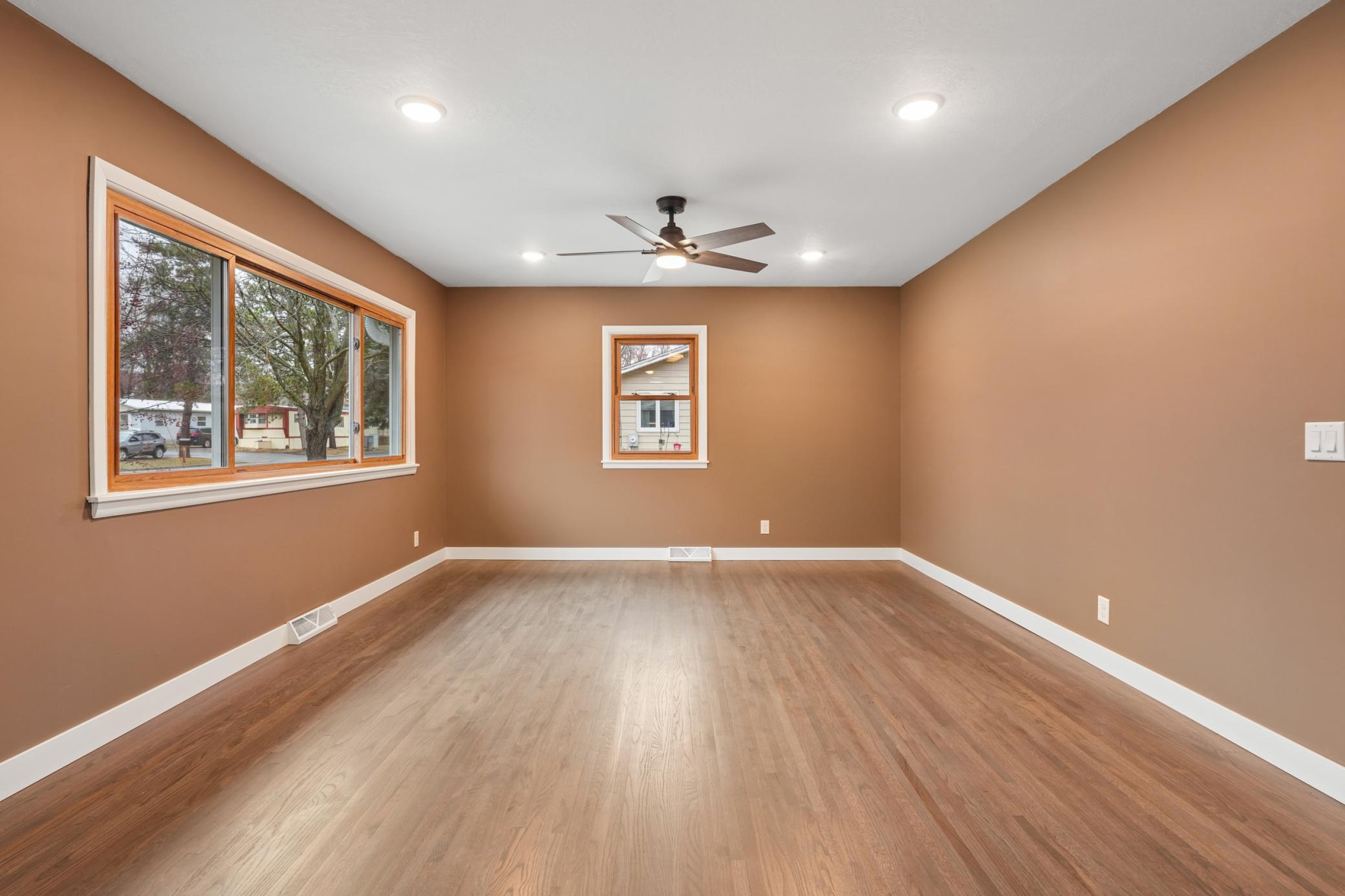 351 Horsmann Avenue Property Photo 19