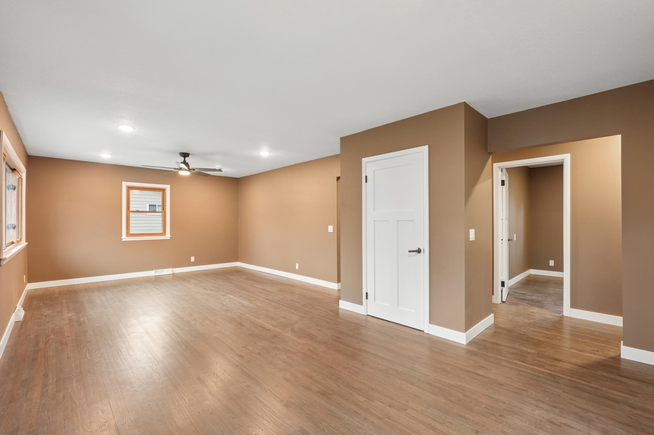 351 Horsmann Avenue Property Photo 20