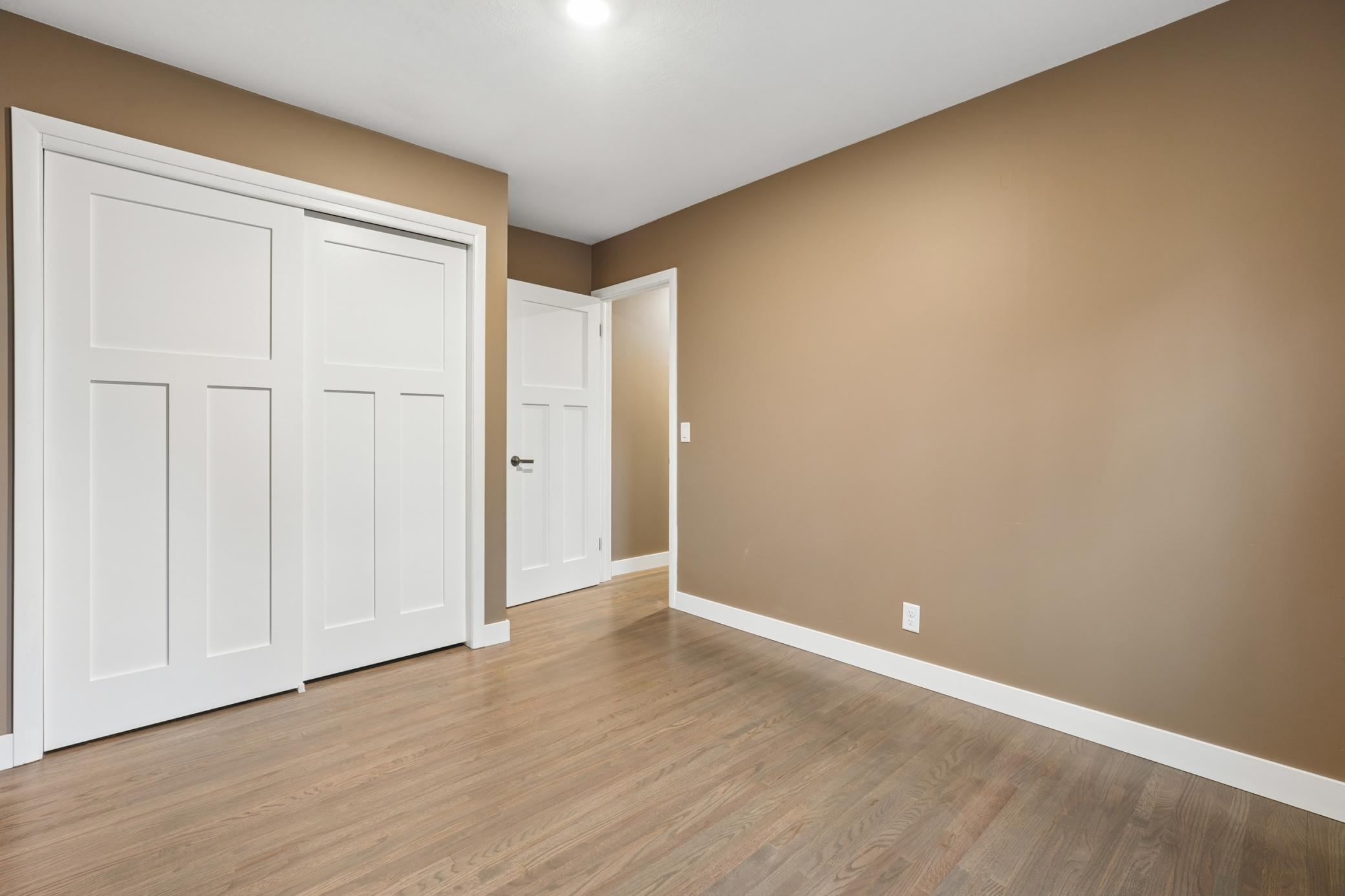 351 Horsmann Avenue Property Photo 22