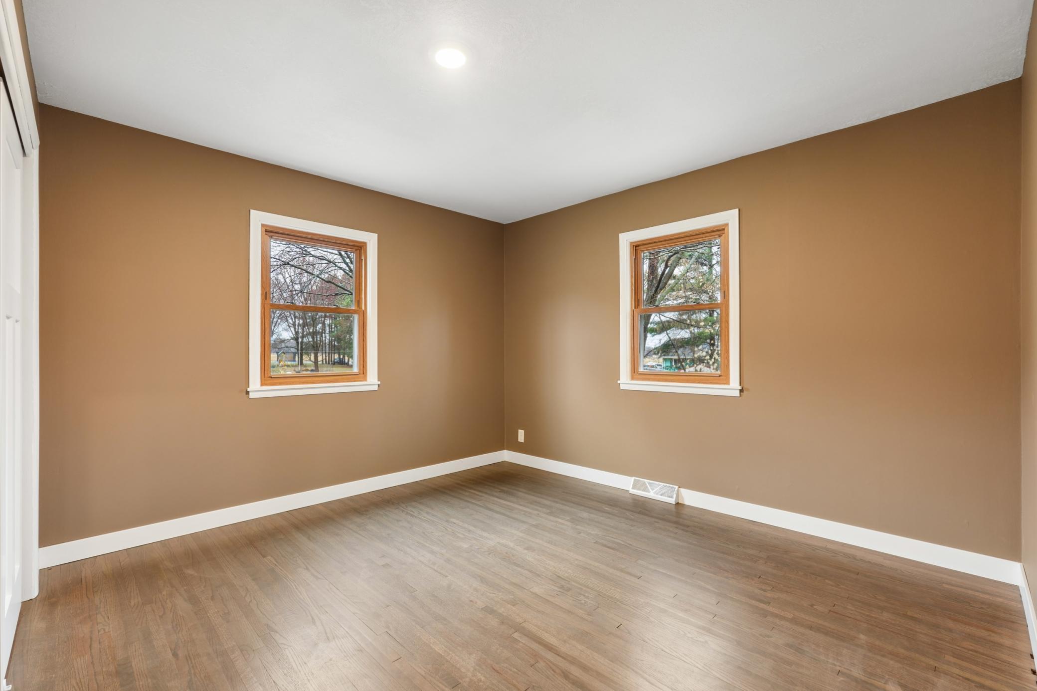 351 Horsmann Avenue Property Photo 26