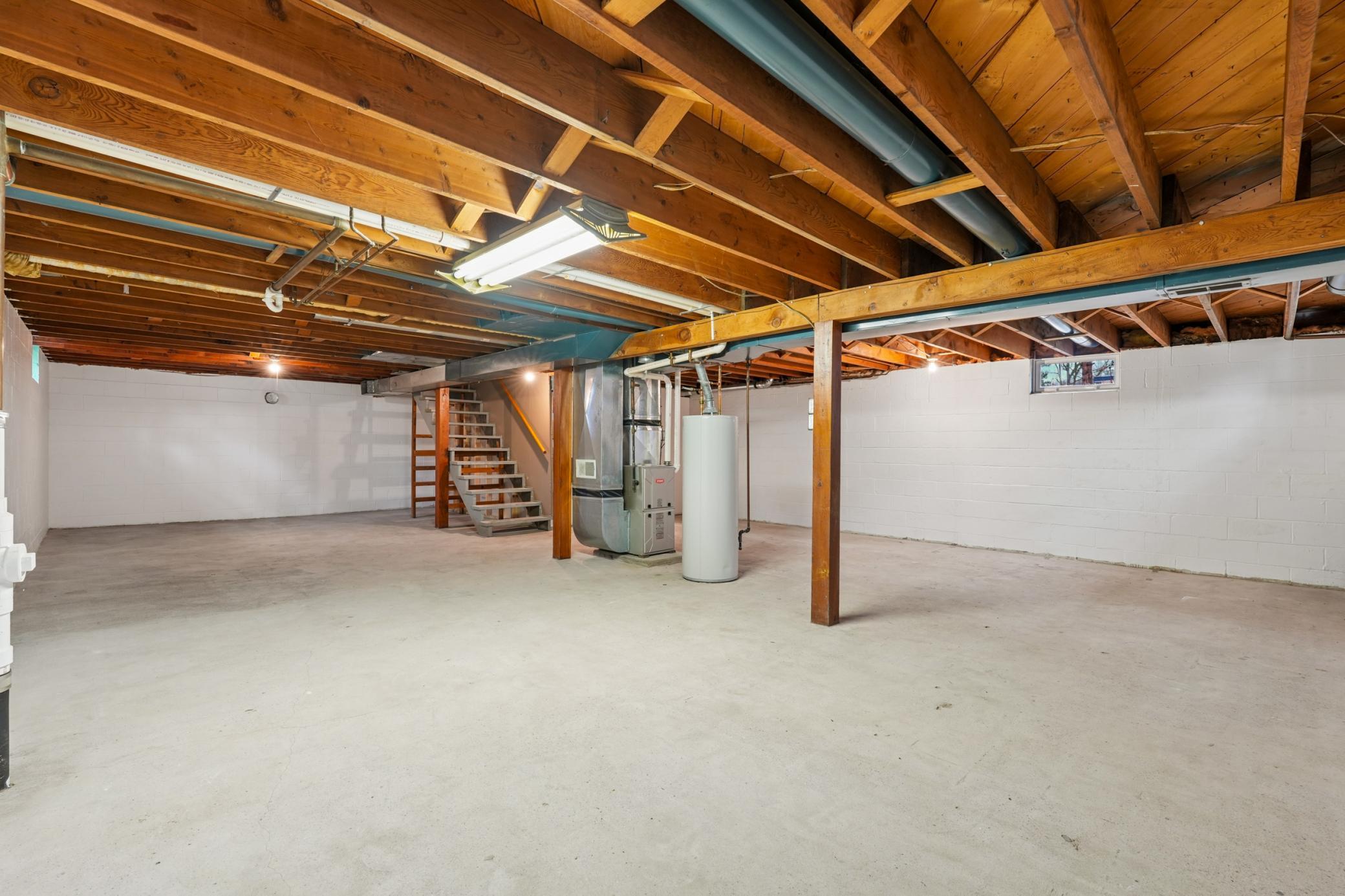 351 Horsmann Avenue Property Photo 28