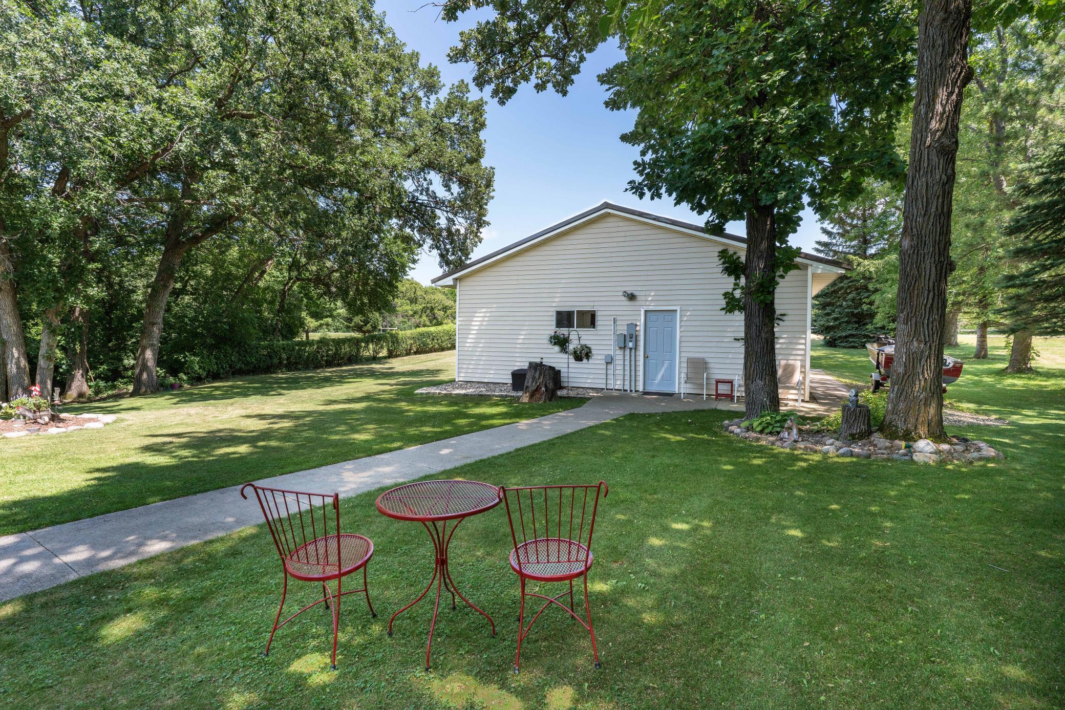 14547 Hilltop Road Property Photo 8