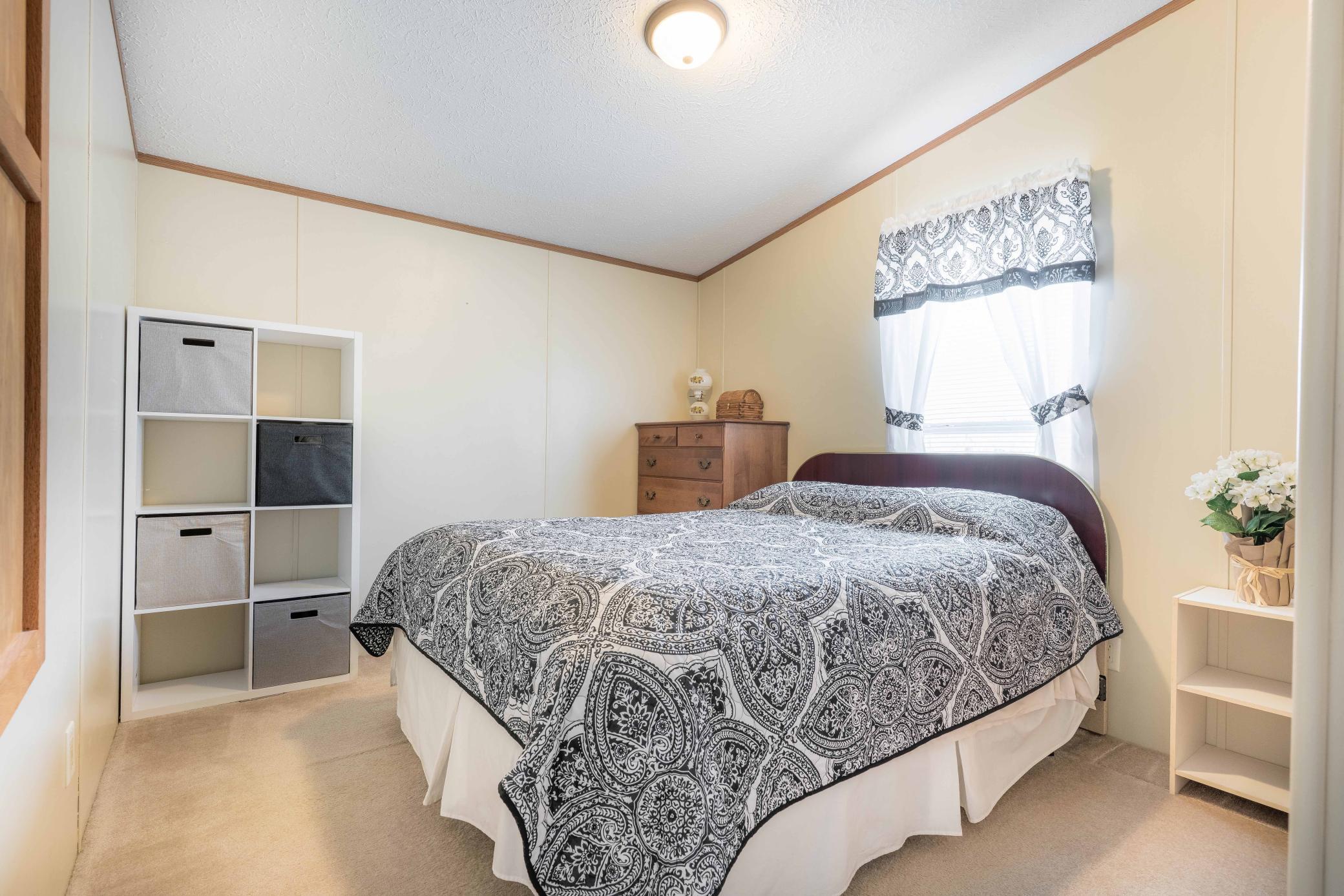 14547 Hilltop Road Property Photo 10
