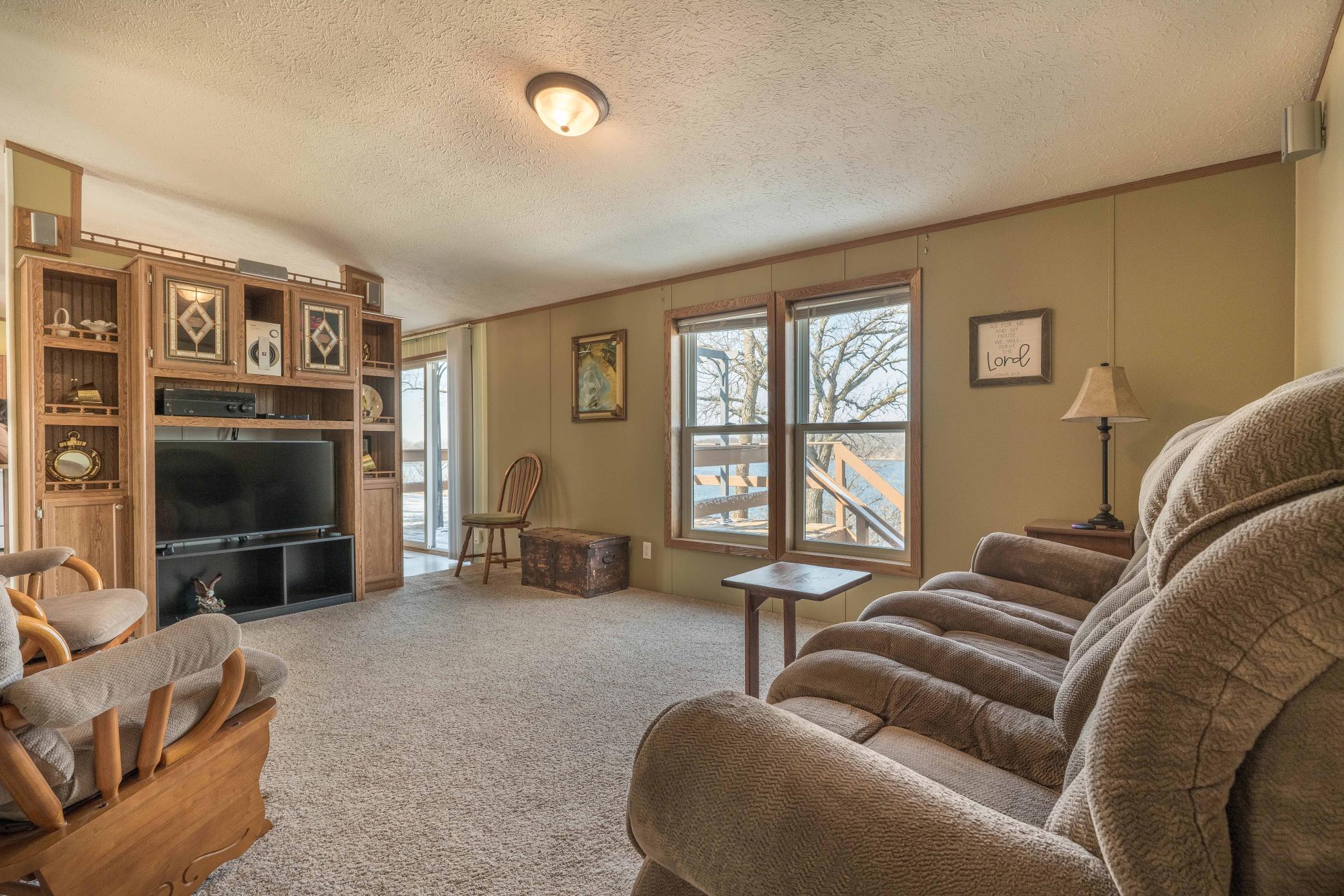 14547 Hilltop Road Property Photo 21