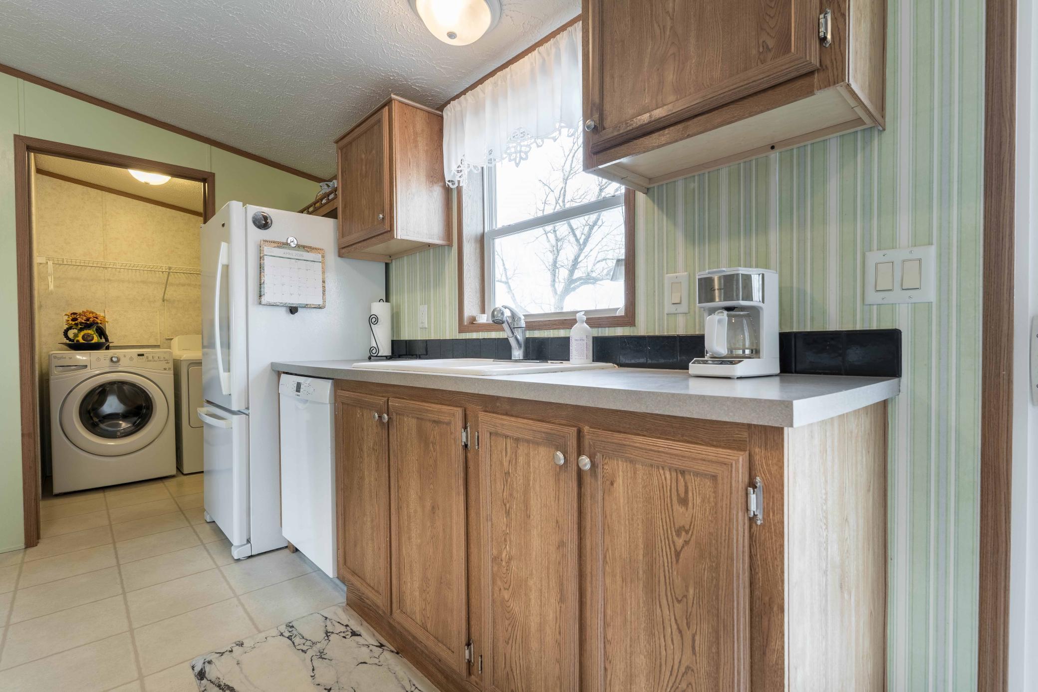 14547 Hilltop Road Property Photo 35