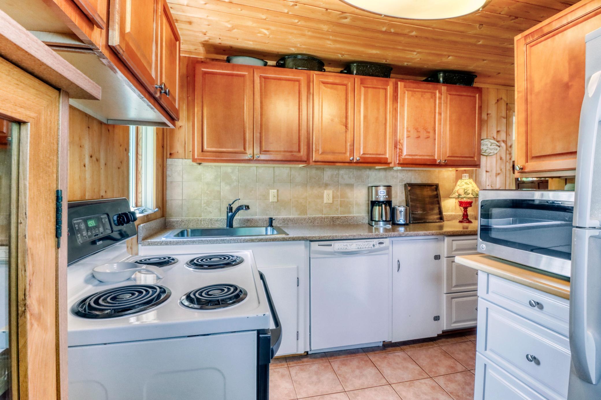 20473 Leisure Drive Property Photo 18