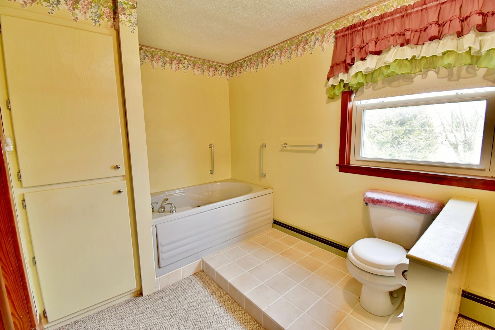 140 1st Avenue N Property Photo 31