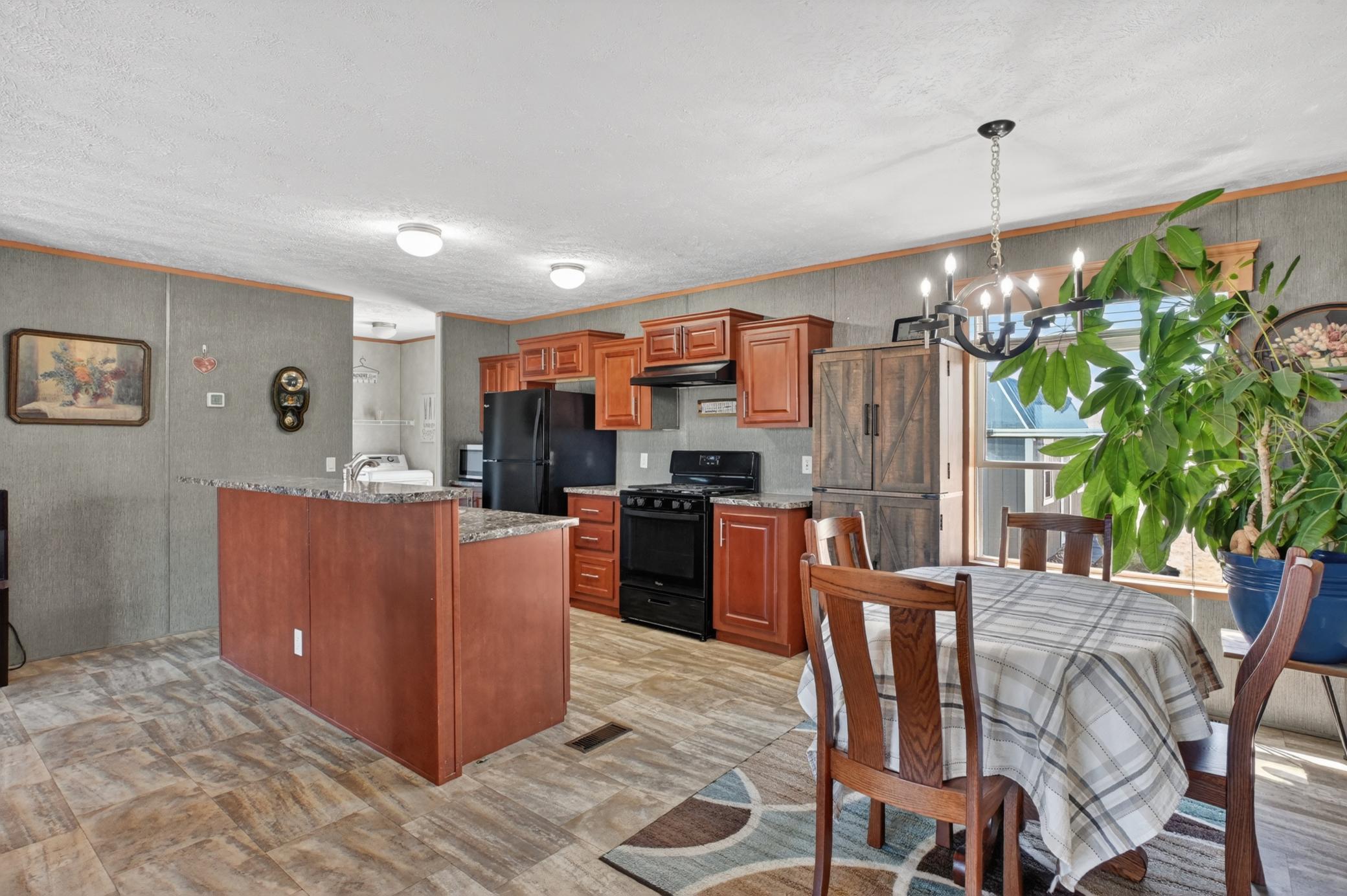 10531 Cormorant Meadows Drive Property Photo 5