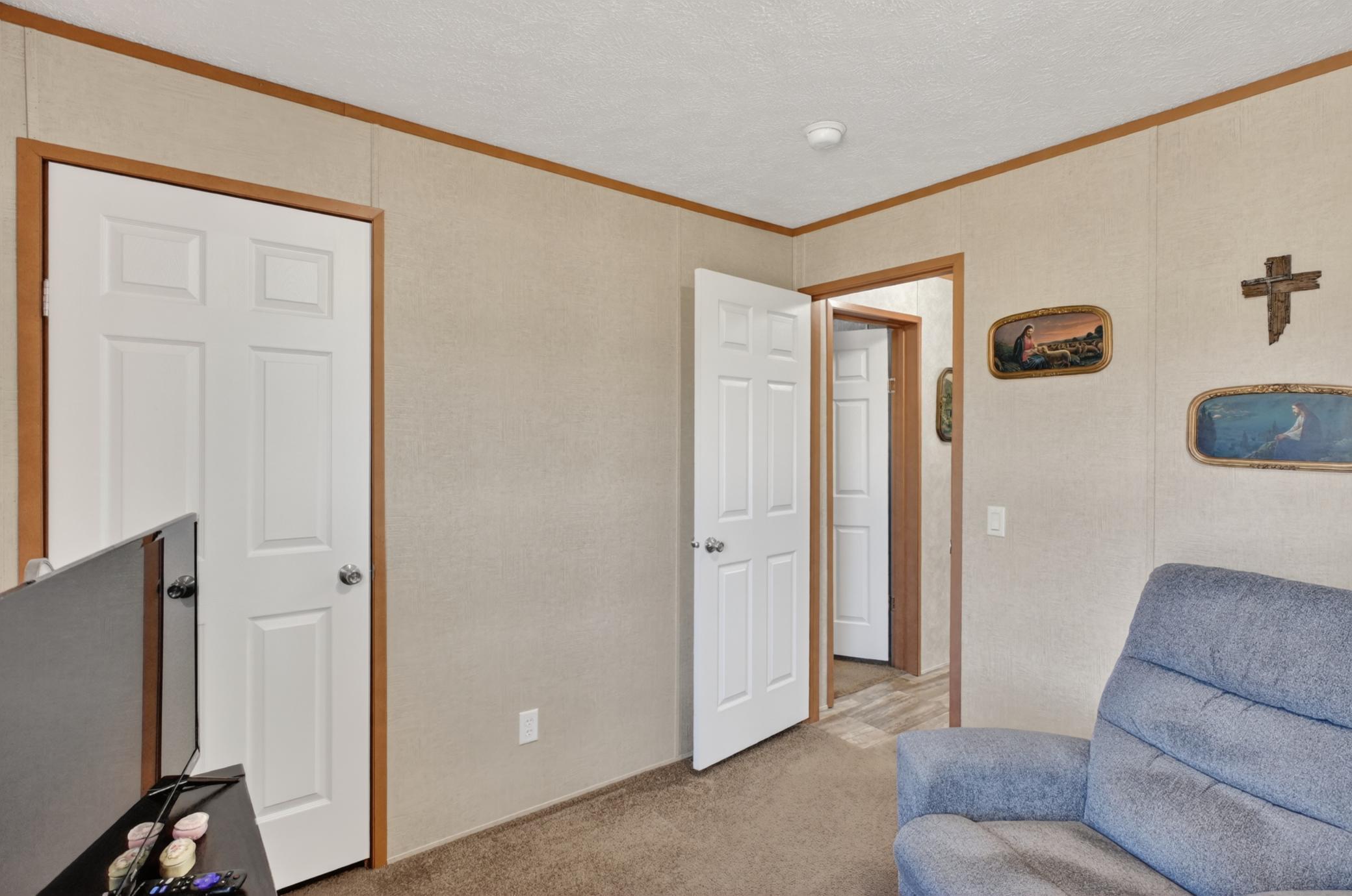 10531 Cormorant Meadows Drive Property Photo 17
