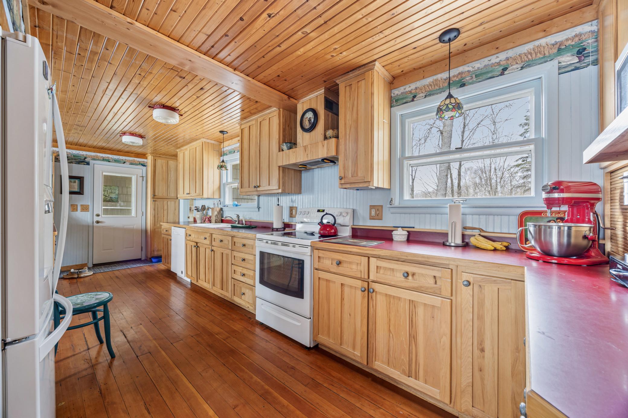 32331 Loon Drive Property Photo 12