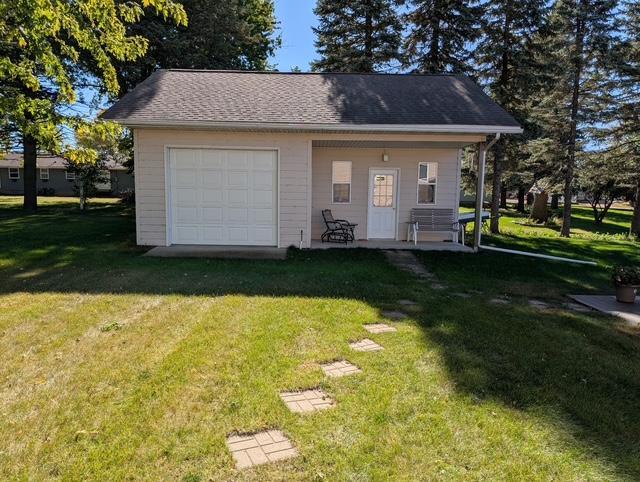 407 Park Street Property Photo 6