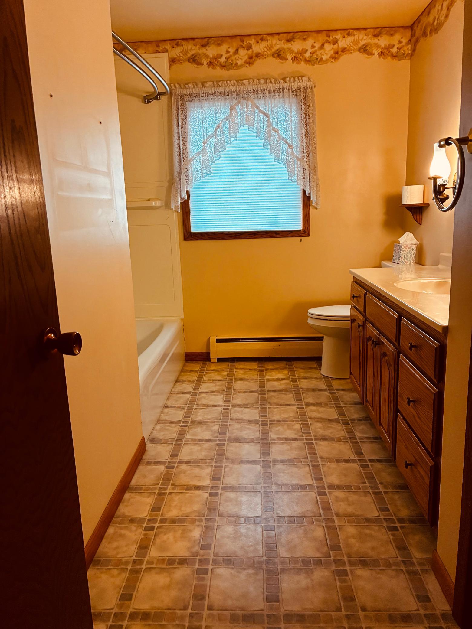 407 Park Street Property Photo 22