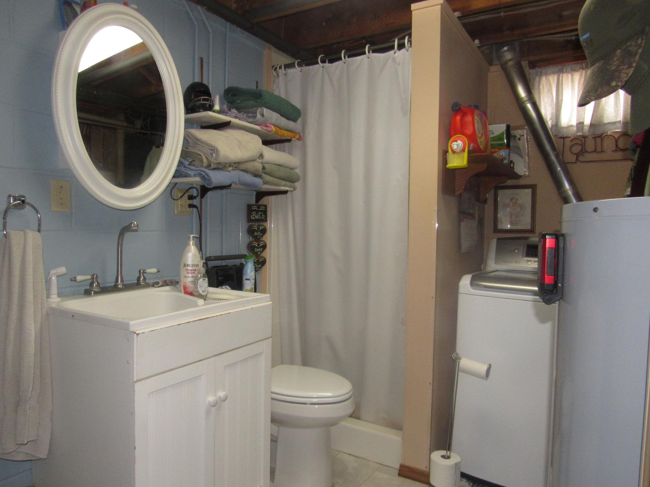 407 Park Street Property Photo 26