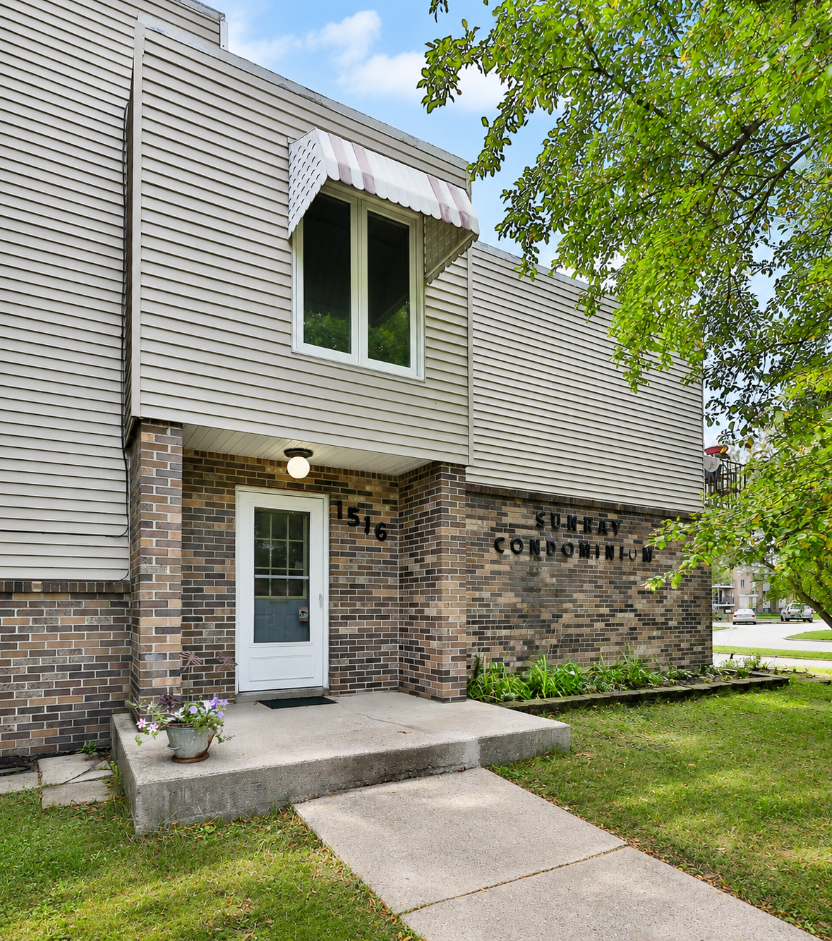 1516 19 1/2 Street S 6 Property Photo 1