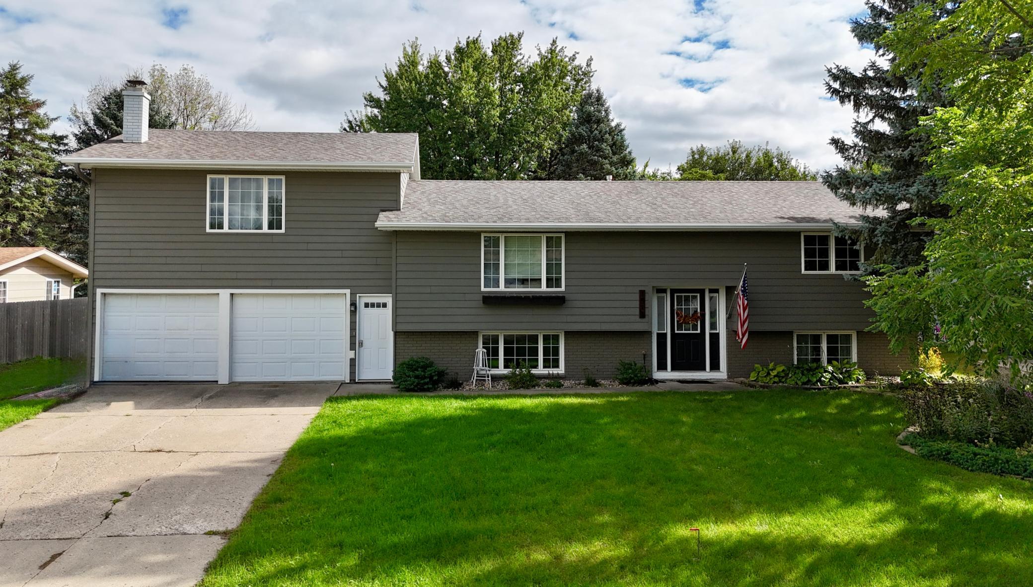 1511 Eckerson Drive Property Photo 2