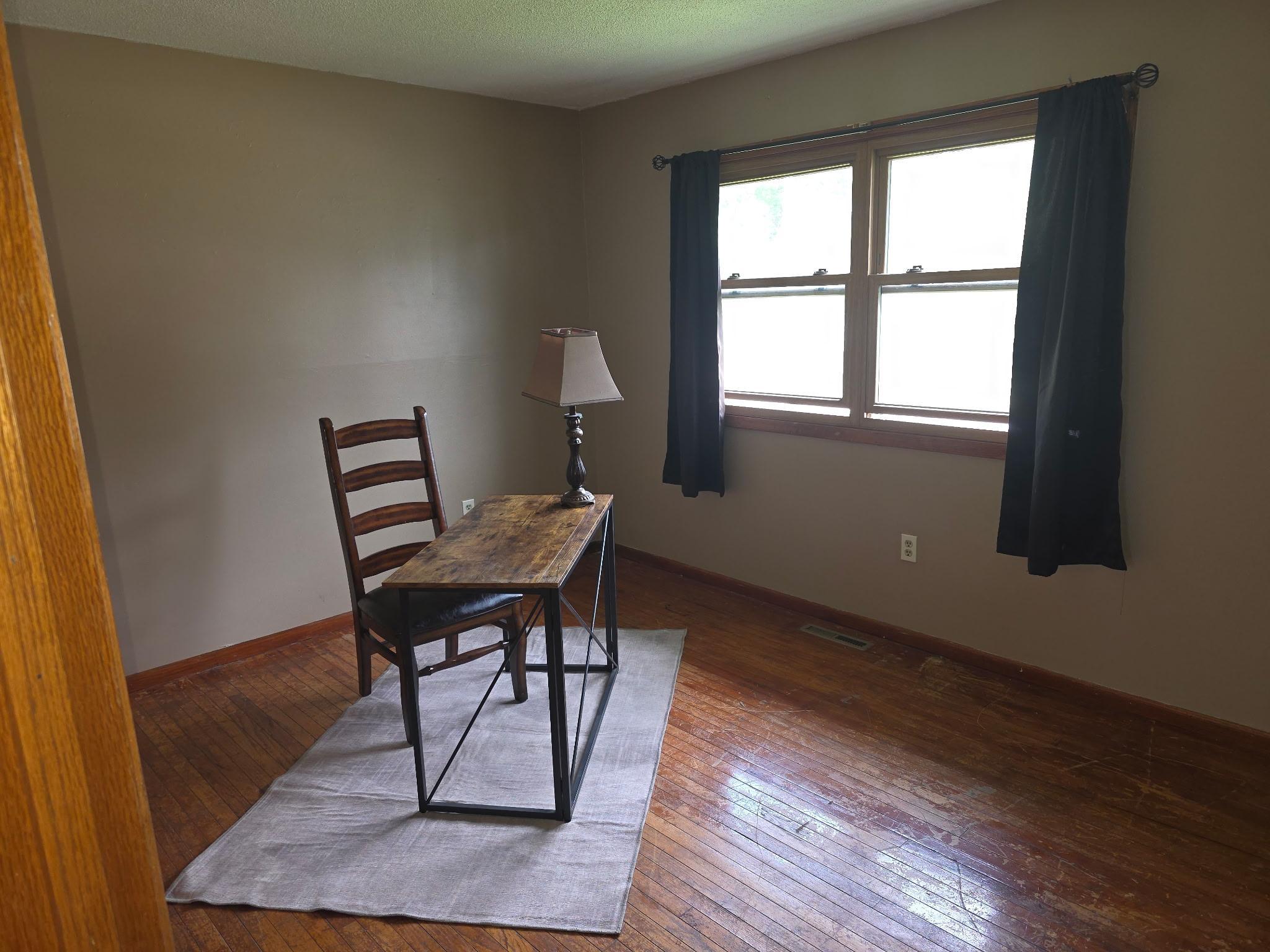 1617 Crystal Drive Property Photo 9