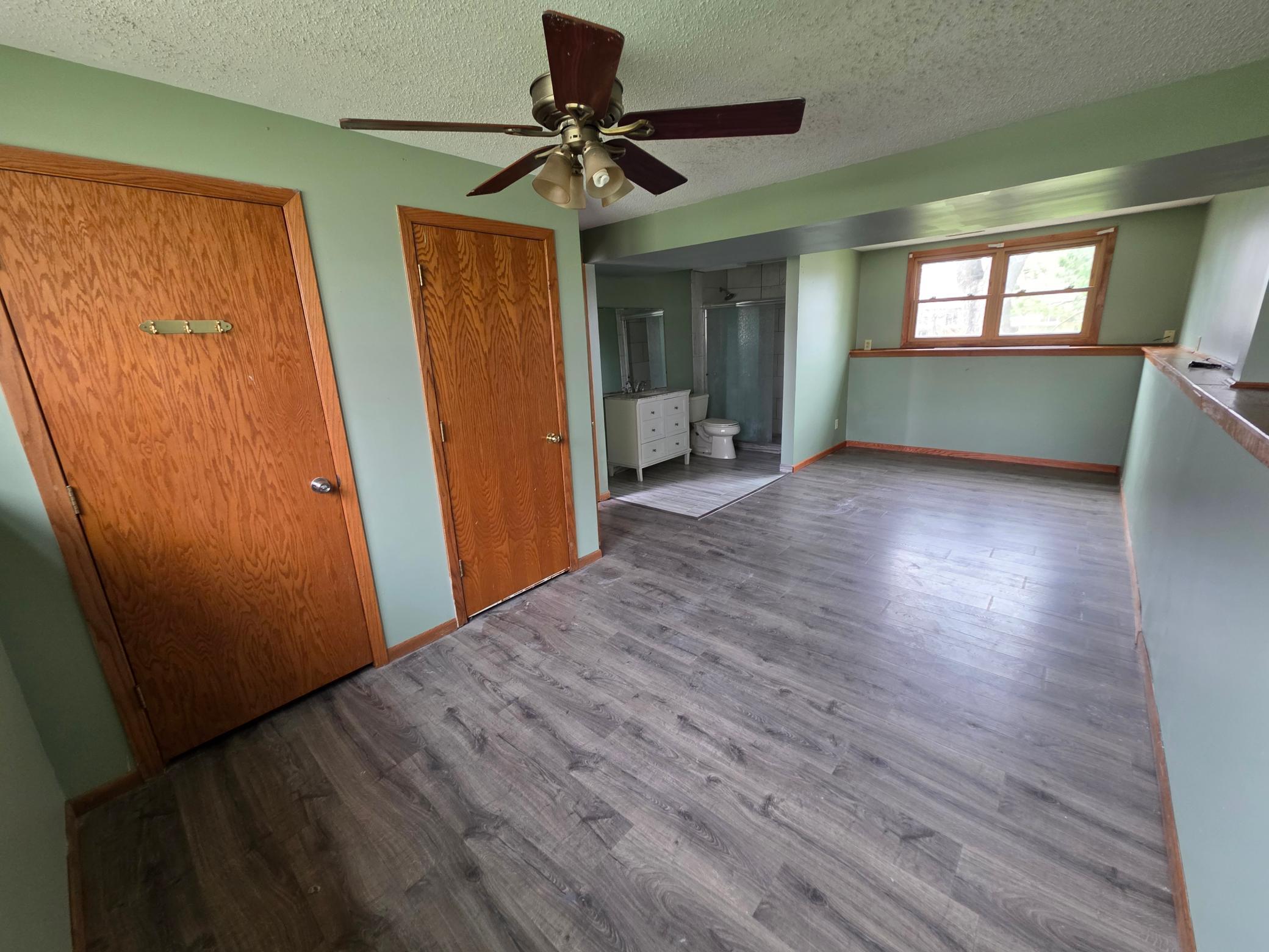 1617 Crystal Drive Property Photo 16