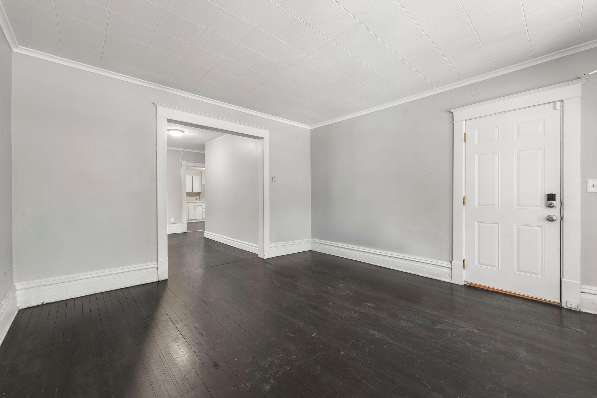 680 Lawson Avenue E Property Photo 16