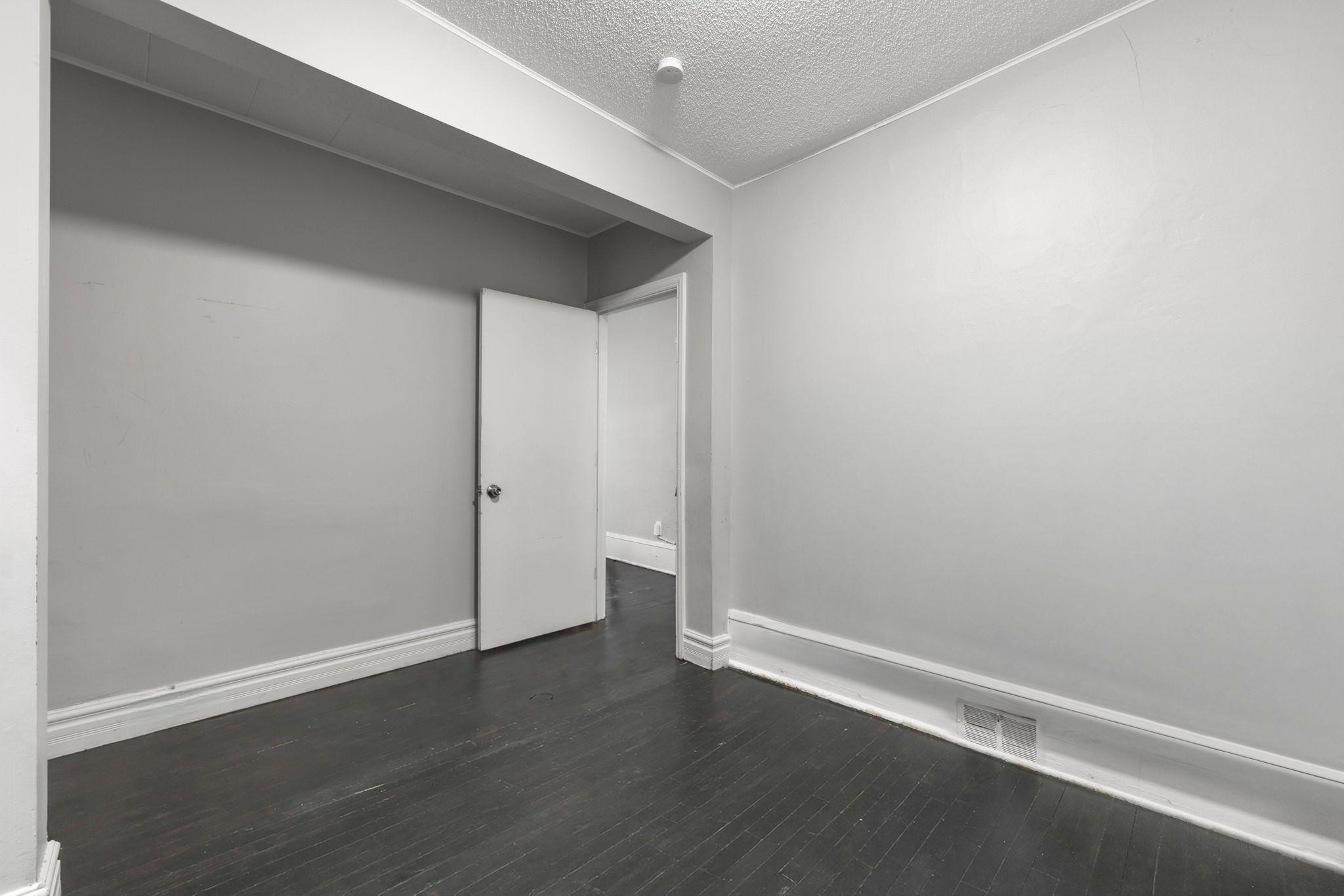 680 Lawson Avenue E Property Photo 24