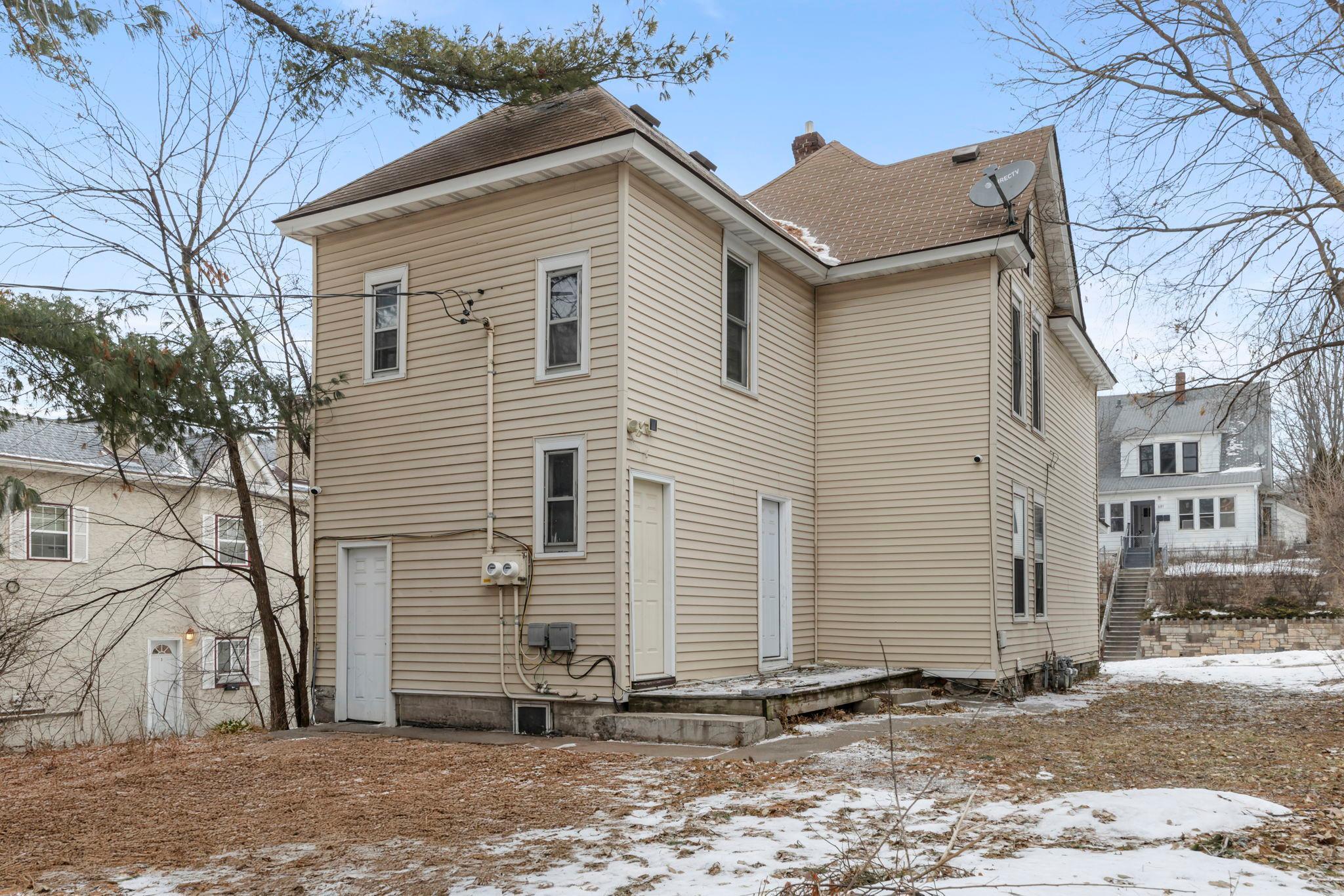 680 Lawson Avenue E Property Photo 39
