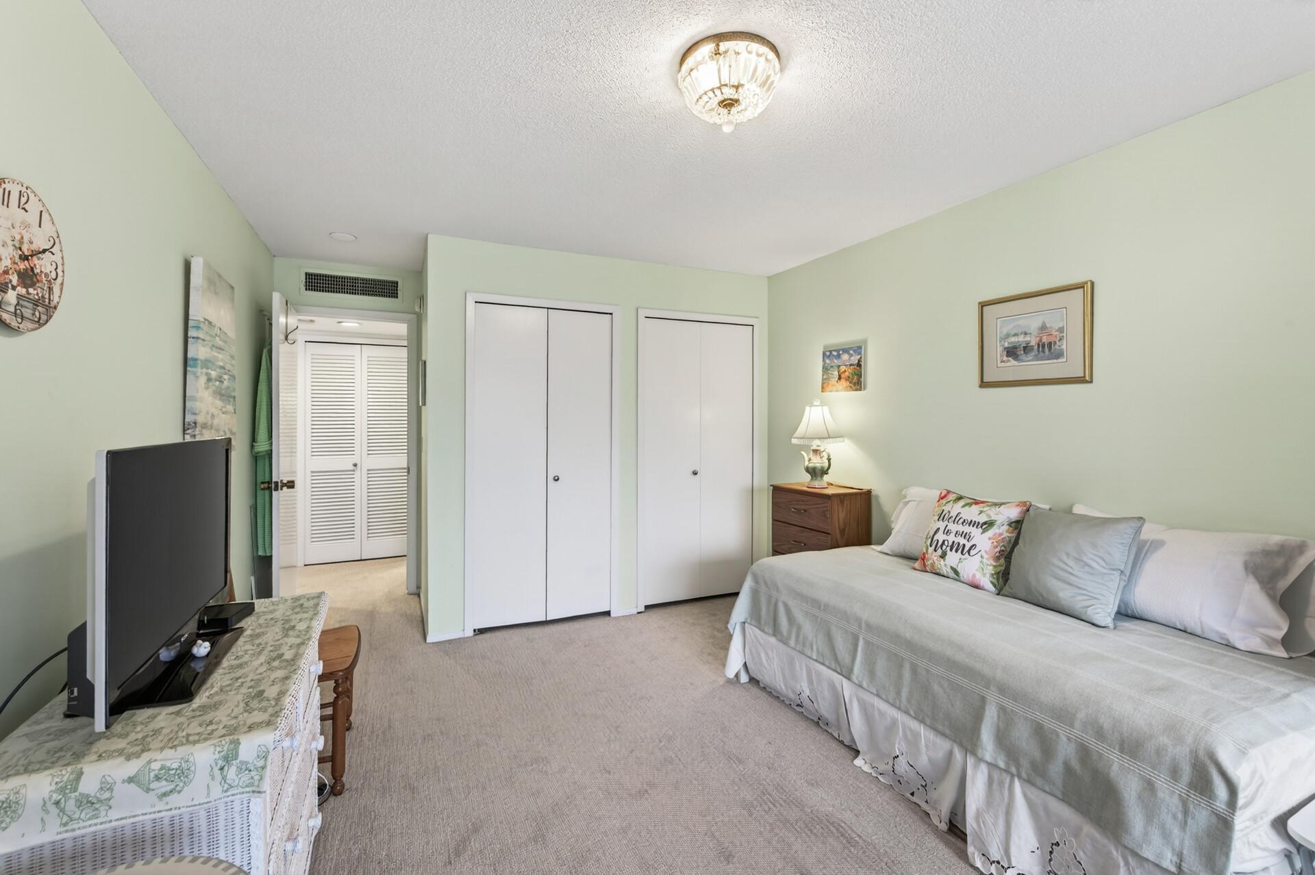 3412 Oak Ridge Road 317 Property Photo 15