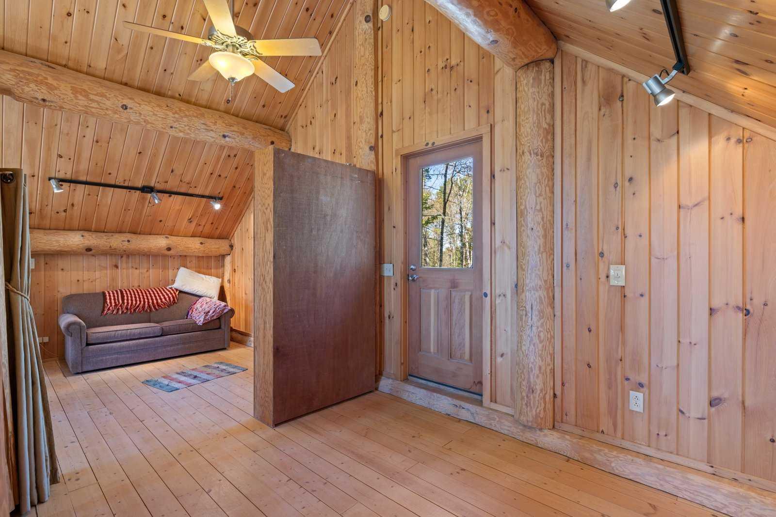 12957 W Ridge Road Property Photo 14