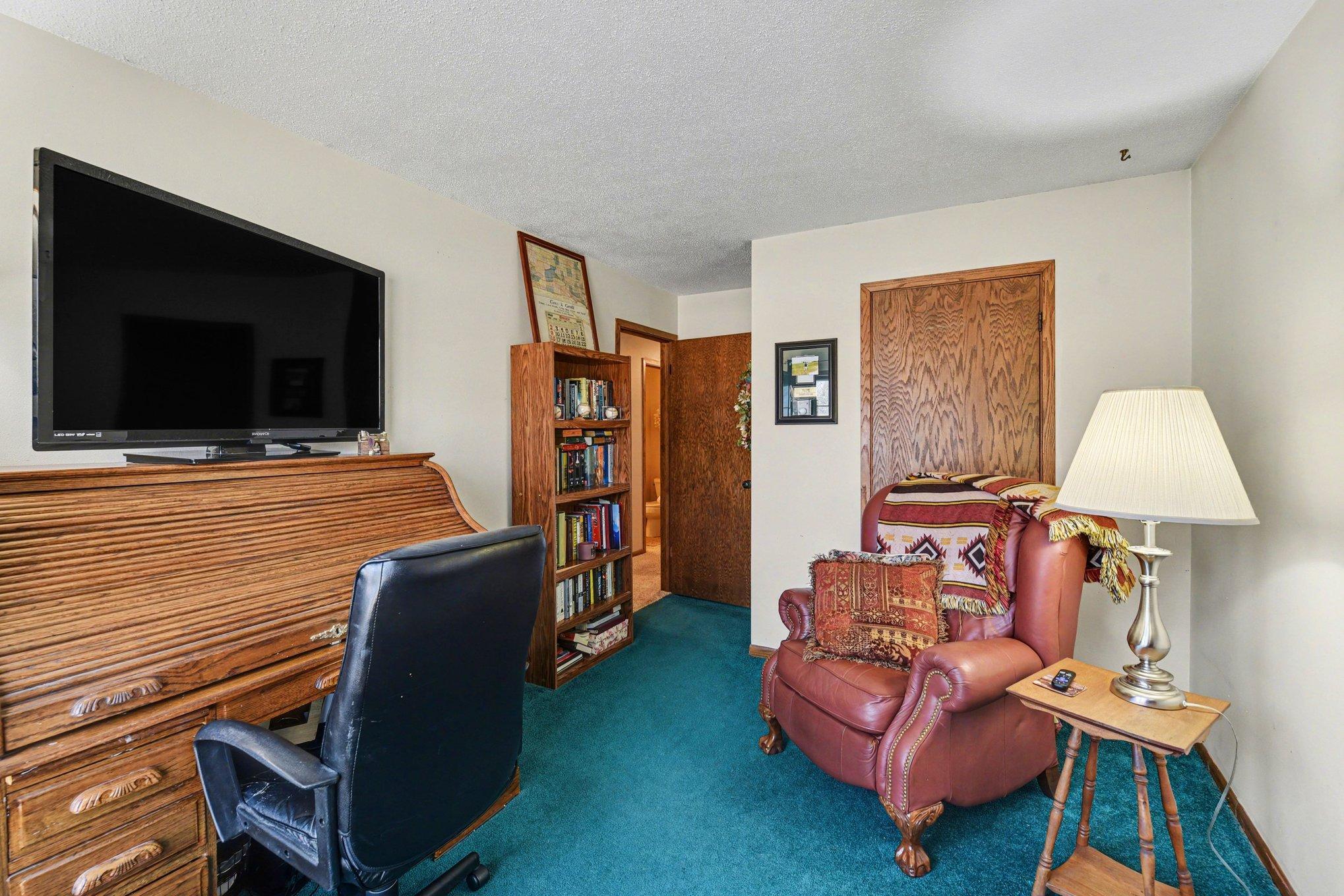 902 6th Avenue Se Property Photo 16
