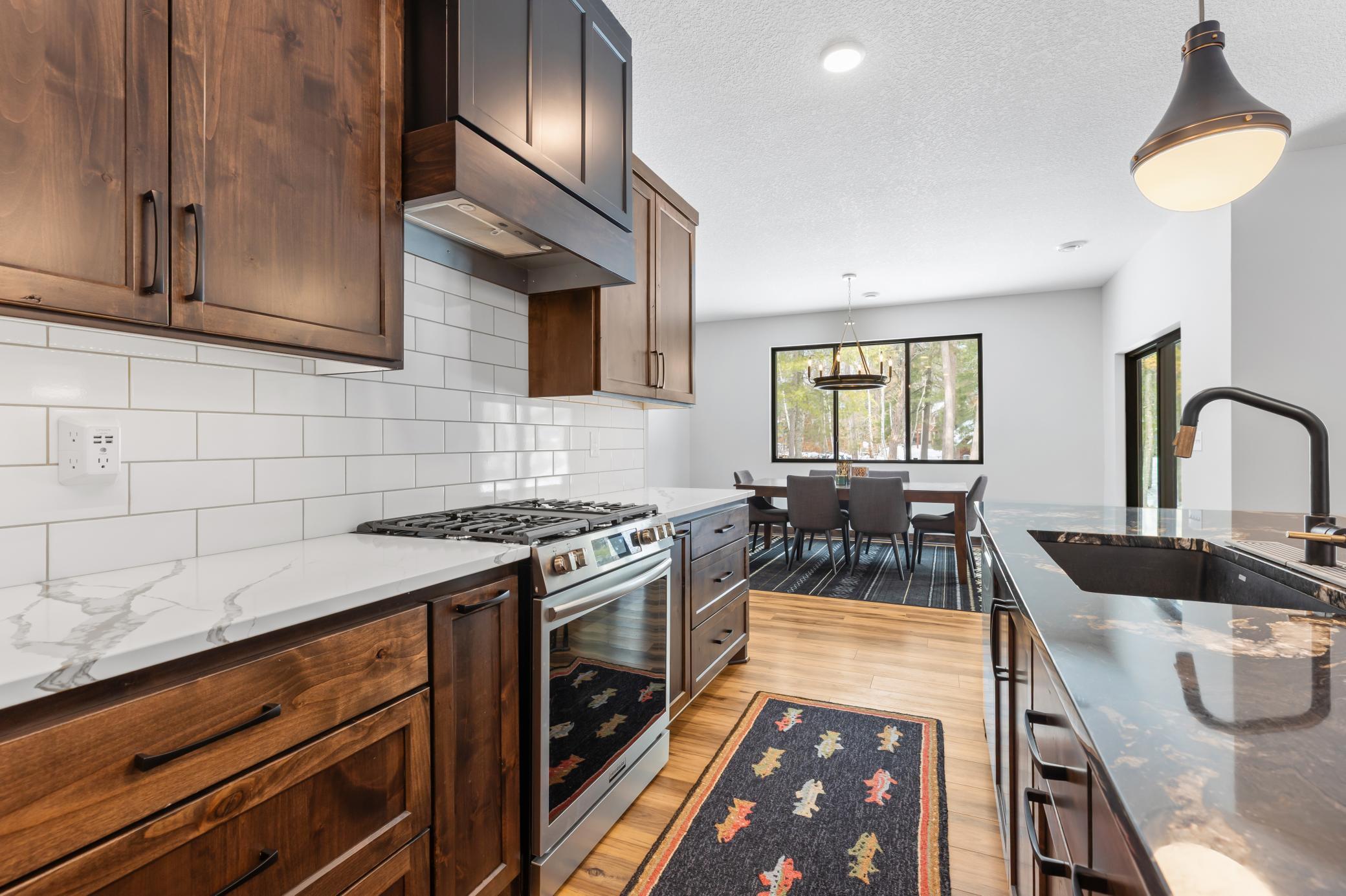 11956 Harbor Lane Property Photo 8