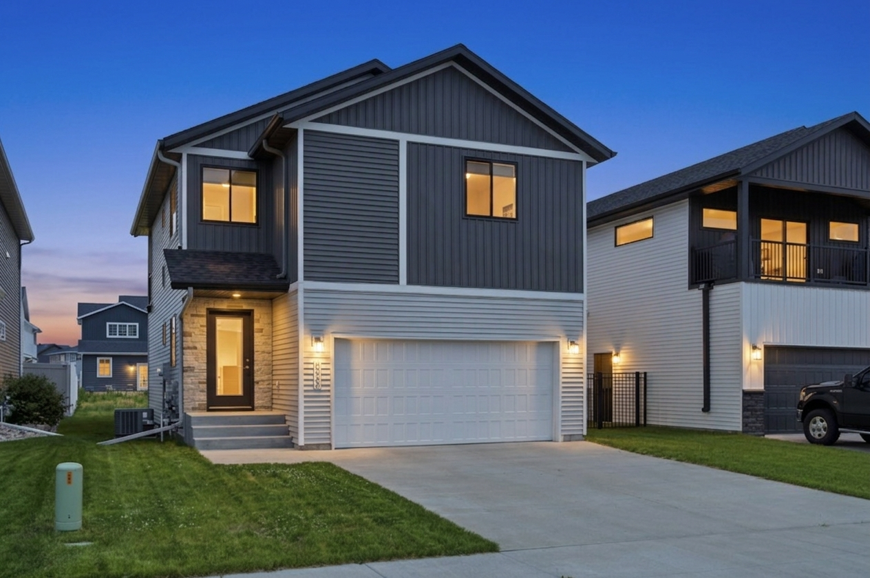 8068 Goldfinch Drive Property Photo 1