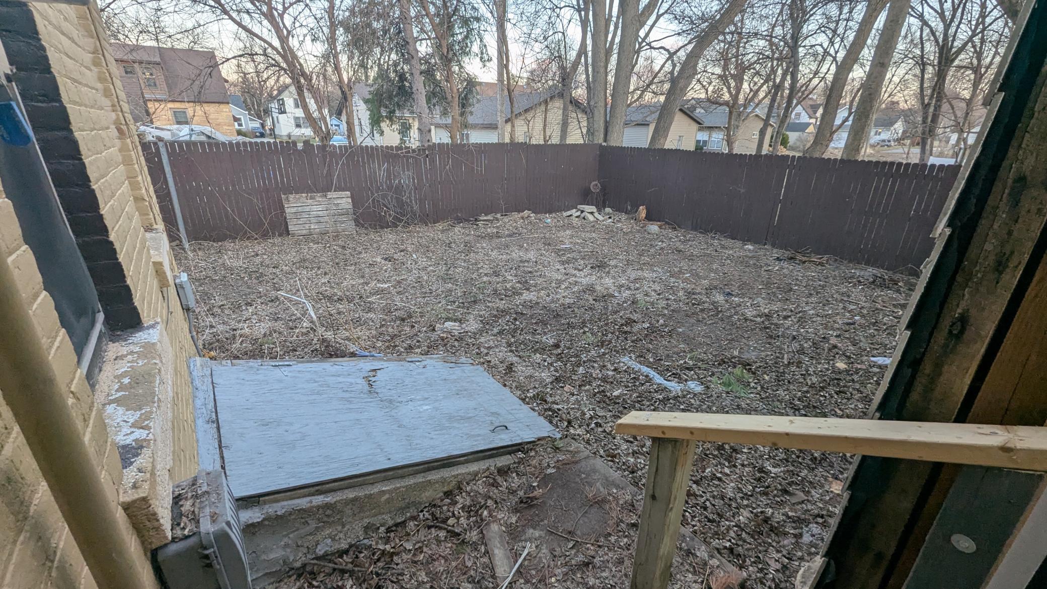 722 Range Street Property Photo 7