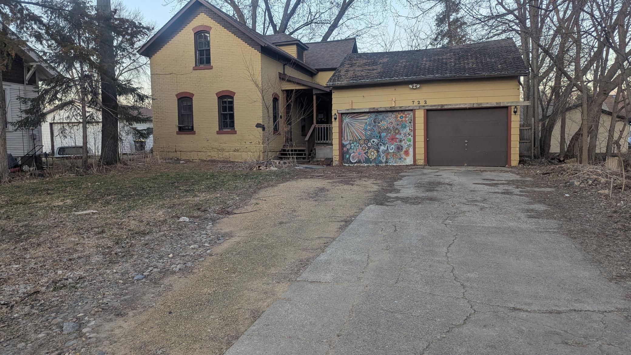 722 Range Street Property Photo 12