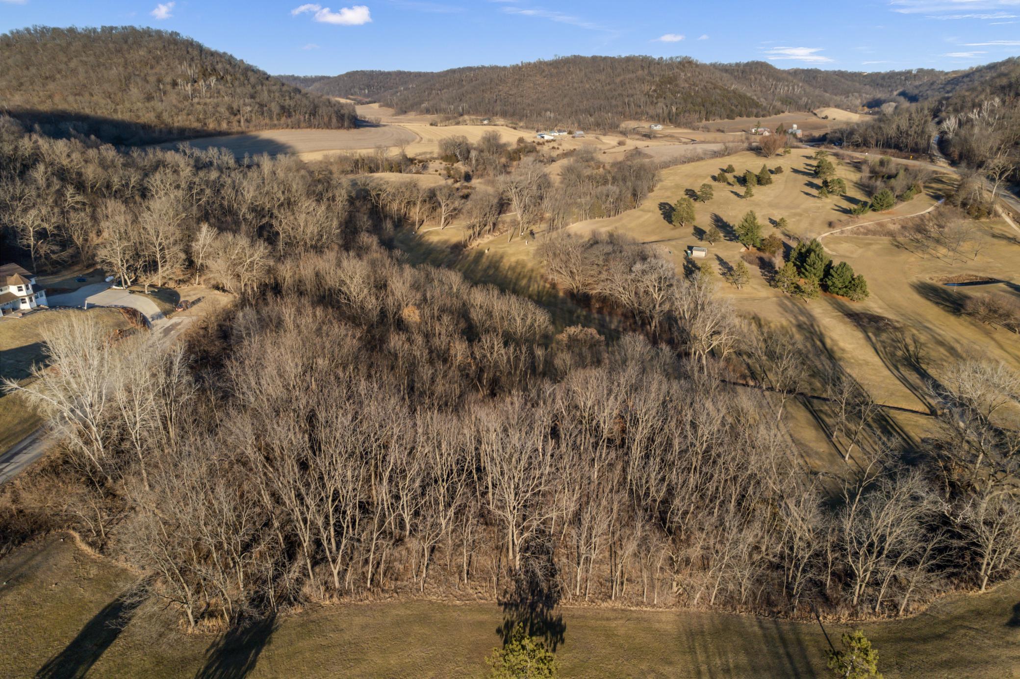 X Golf View Road Property Photo 6