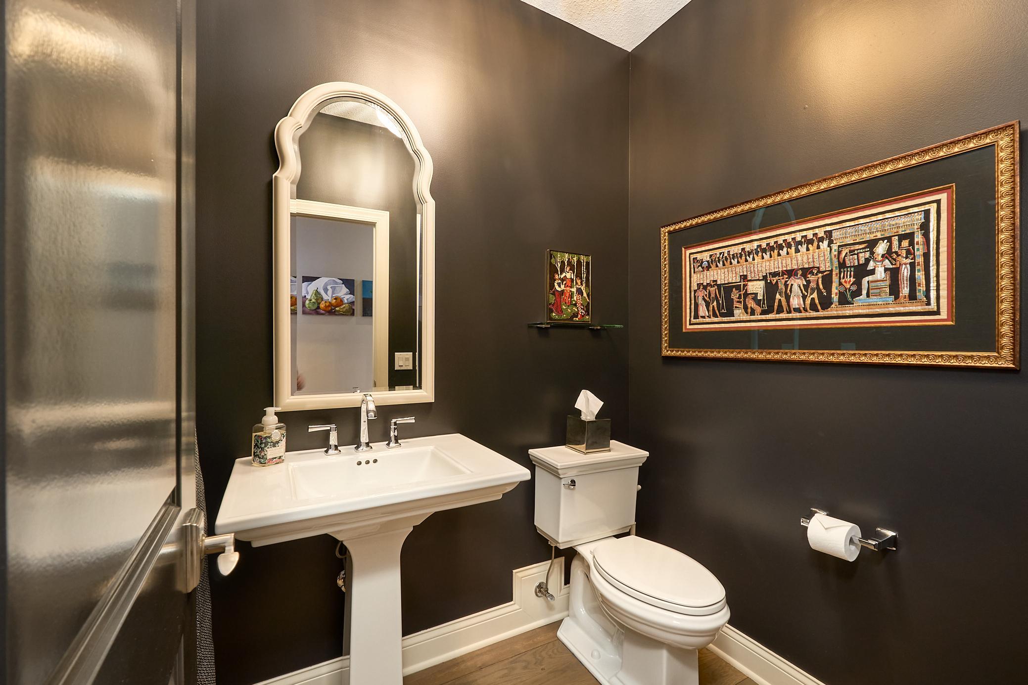 208 Byrondale Avenue Property Photo 25