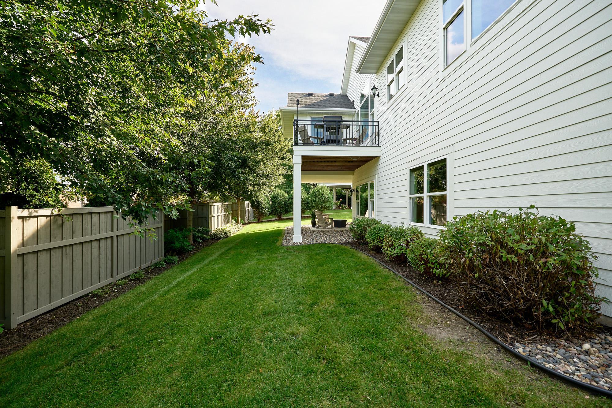208 Byrondale Avenue Property Photo 45