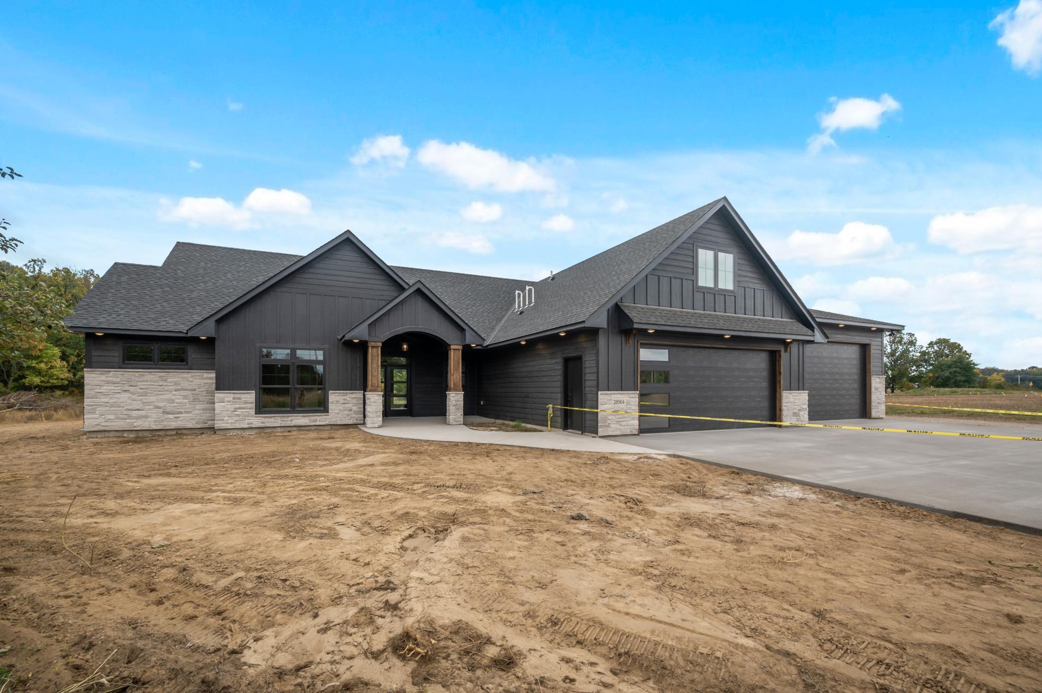 1574xxx Kettle River Boulevard Ne Property Photo 1