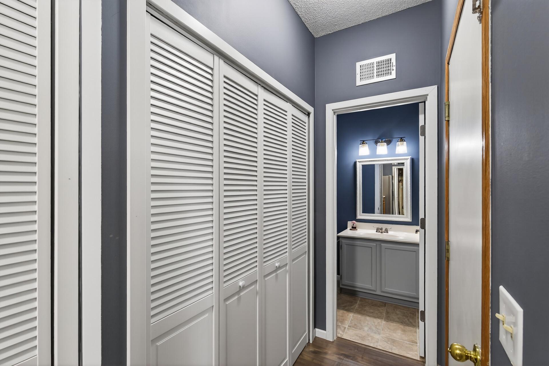 15610 Garnet Way Property Photo 14