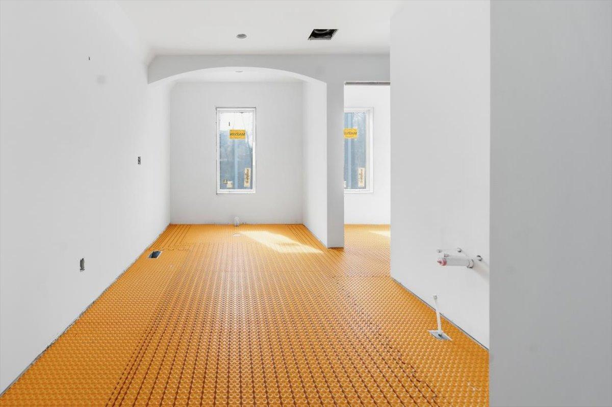 85 Brentwood Avenue Property Photo 18