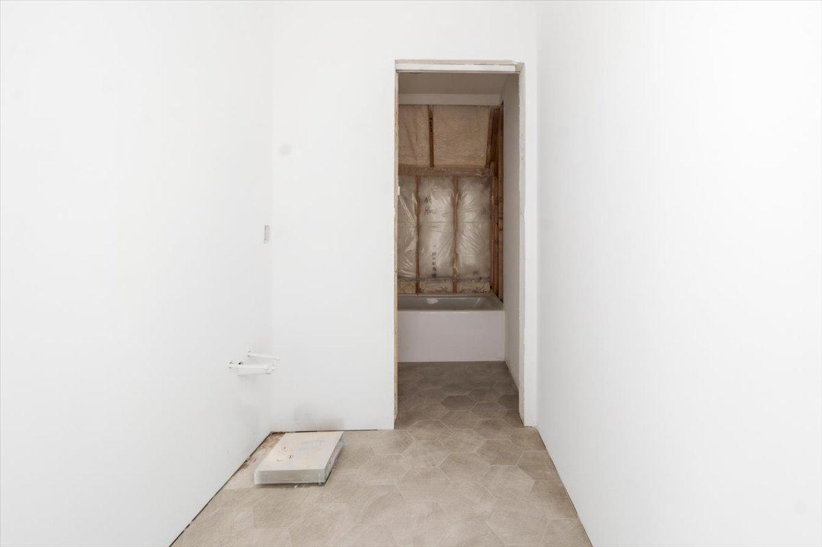 85 Brentwood Avenue Property Photo 22