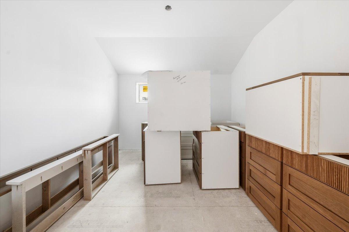 85 Brentwood Avenue Property Photo 24