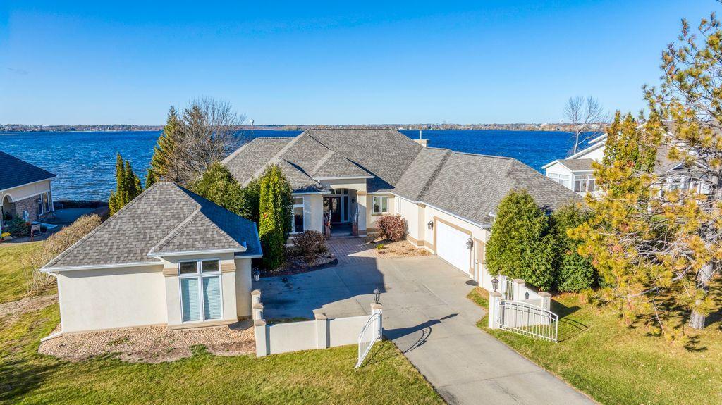 425 Irving Beach Drive Sw Property Photo 1