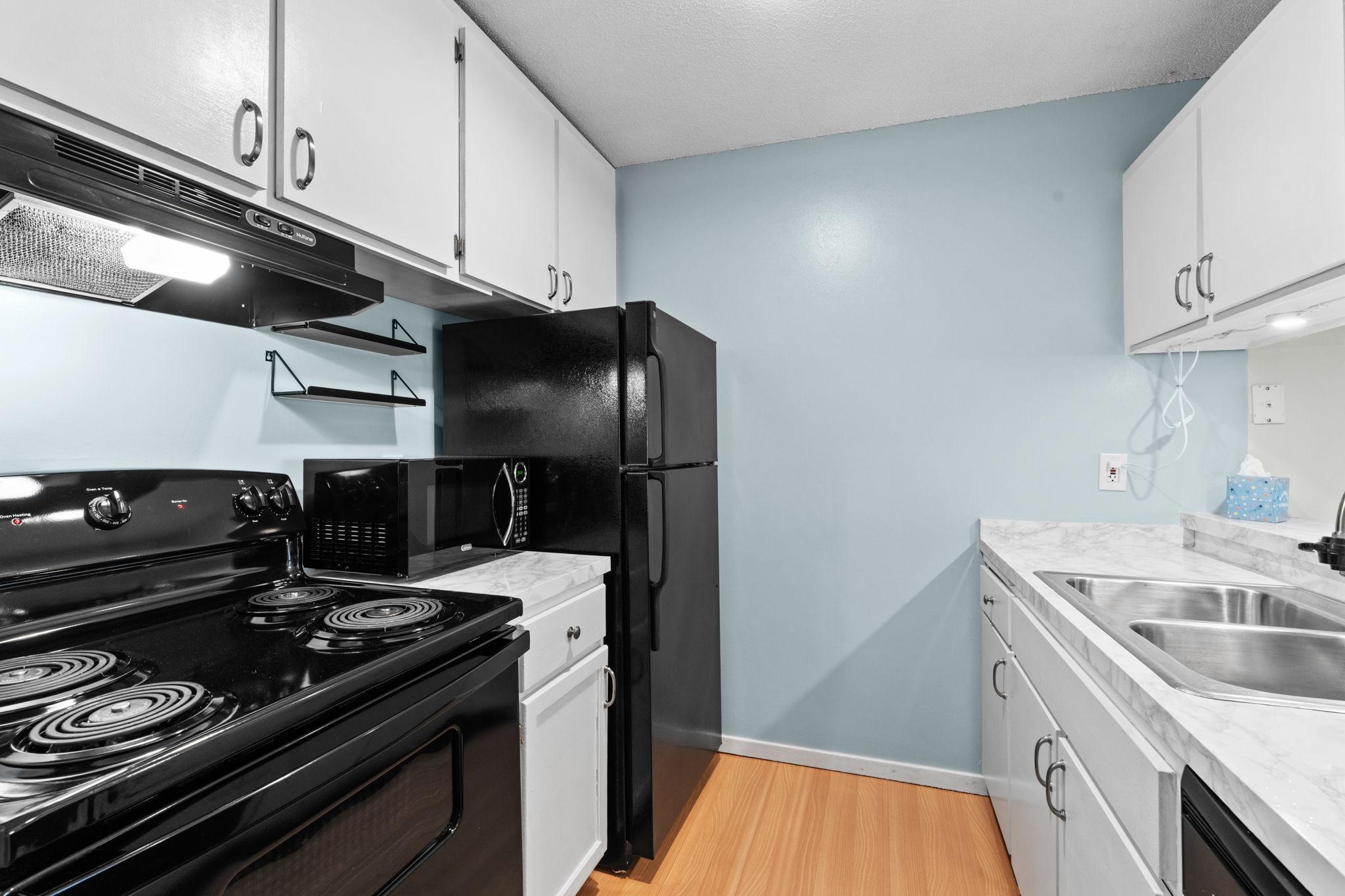 2800 Hamline Avenue N 329 Property Photo 23